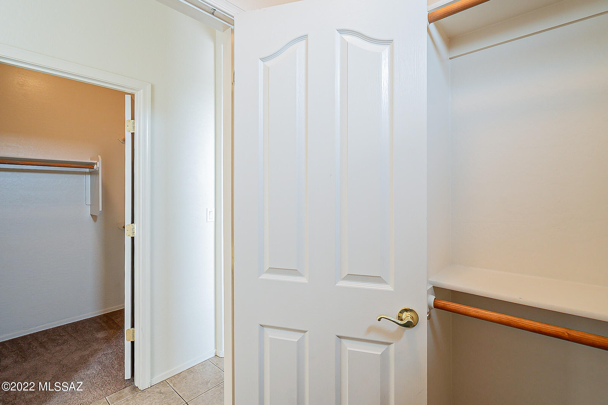 Entrada Bonita (1-253) - Residential Lease