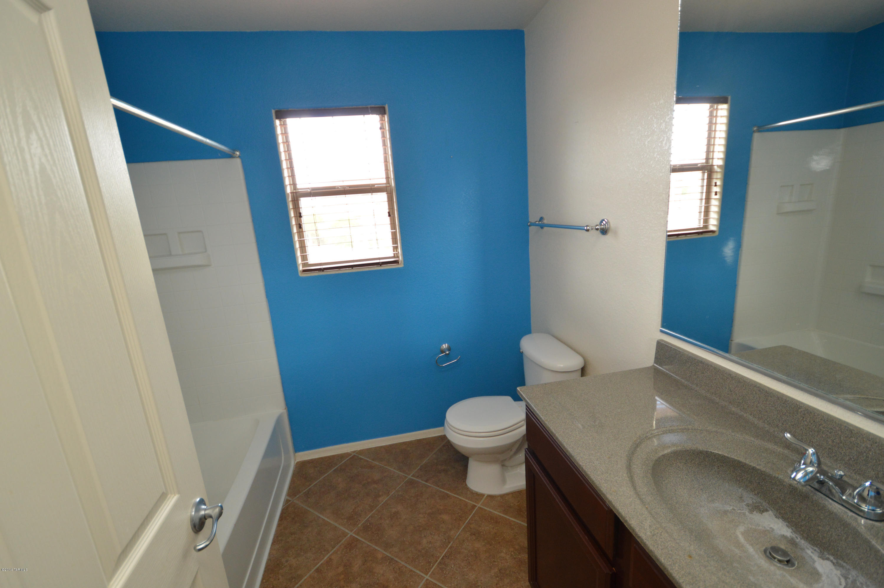 Rancho Del Lago (608-1030) - Residential Lease