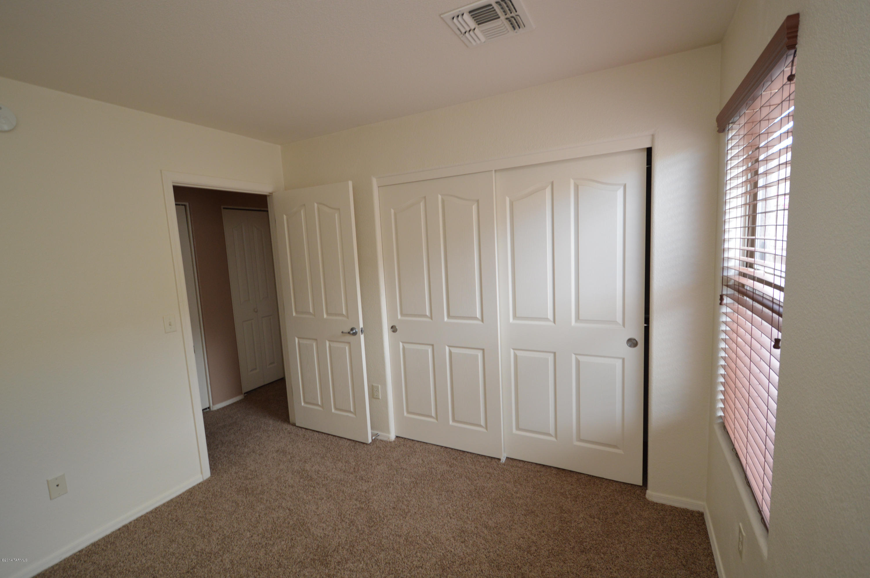 Rancho Del Lago (608-1030) - Residential Lease
