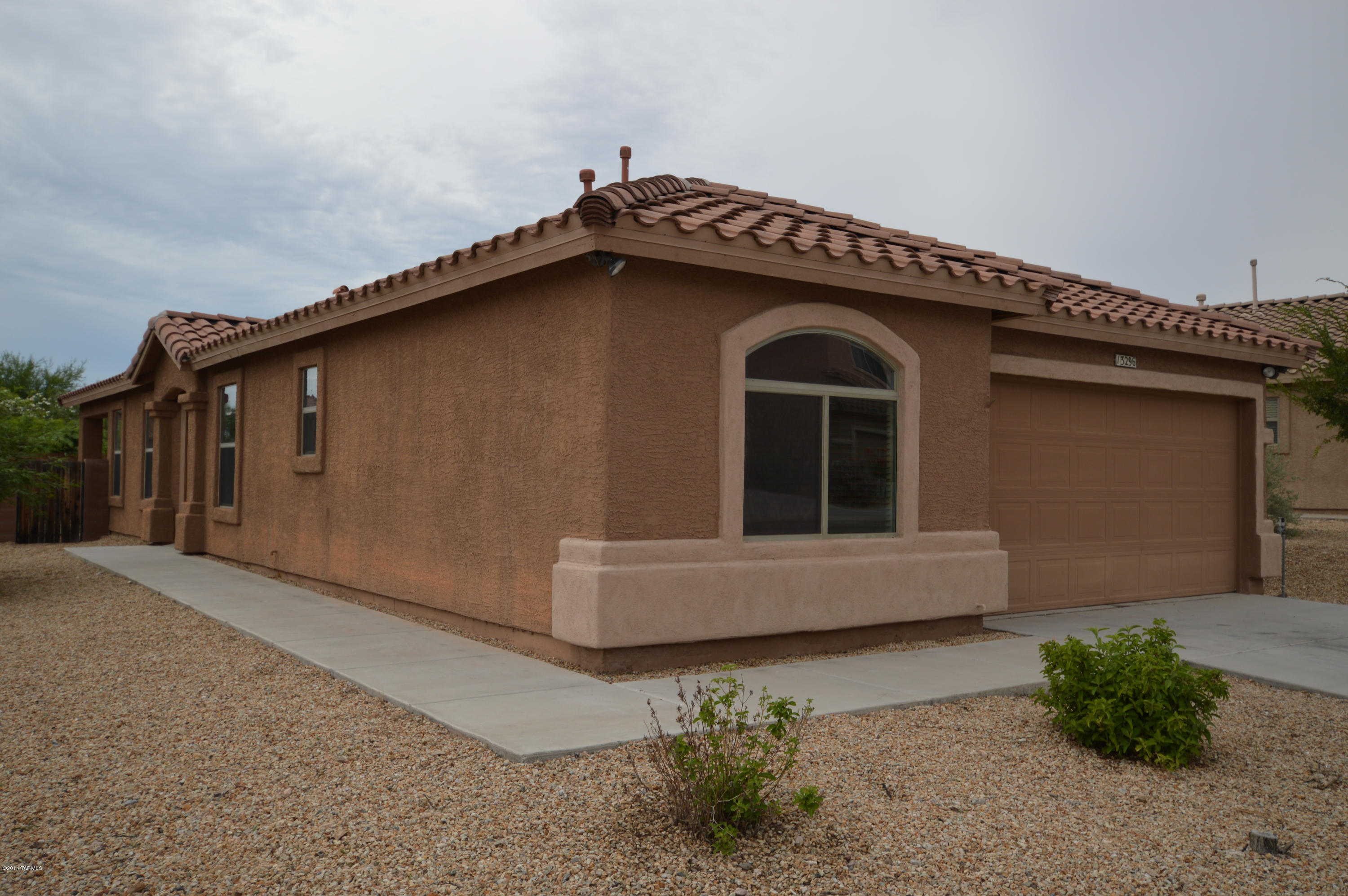 Magnificent 3BR home with lovely Golf Course and Mountain Views! Located on superb corner lot, this home's split floor plan and wonderful features make this a great home! 3 large bedrooms plus a huge den/office! Well-equipped kitchen with Island! Beautiful back yard with covered patio! Just minutes away from th Del Lago Golf course too! Don't wait on this one CALL TODAY!