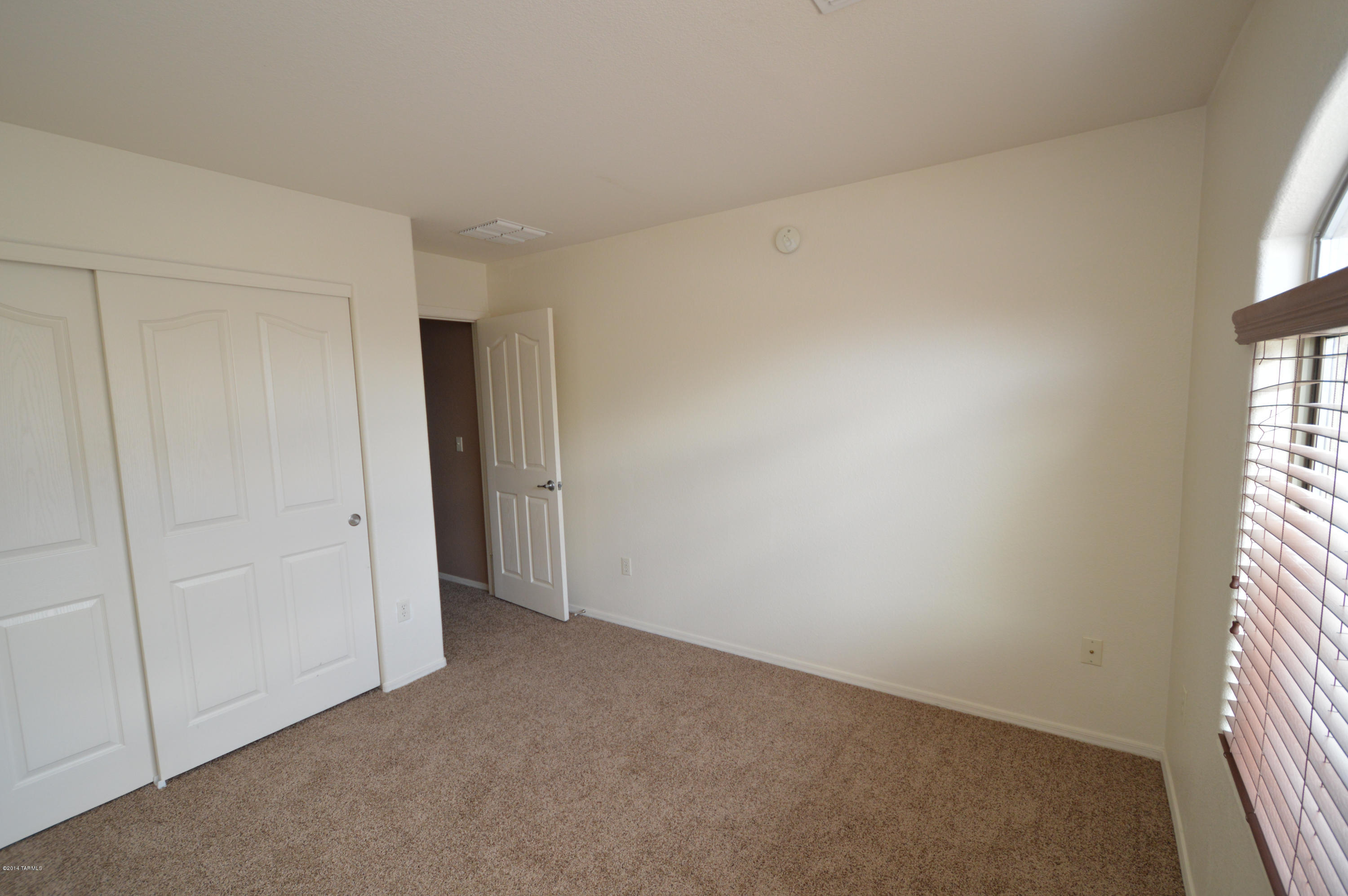 Rancho Del Lago (608-1030) - Residential Lease