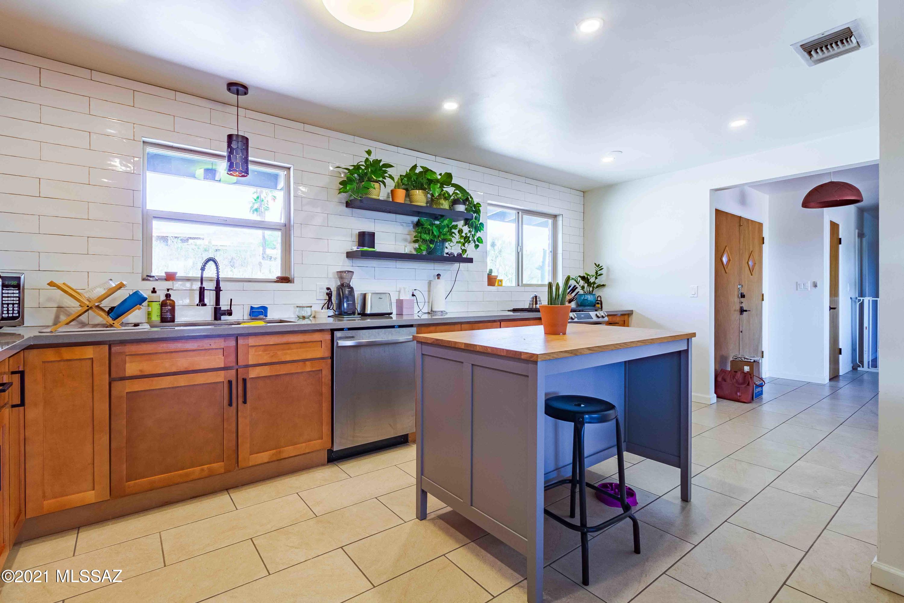 Flecha Caida Ranch Estates #5 - Residential Lease