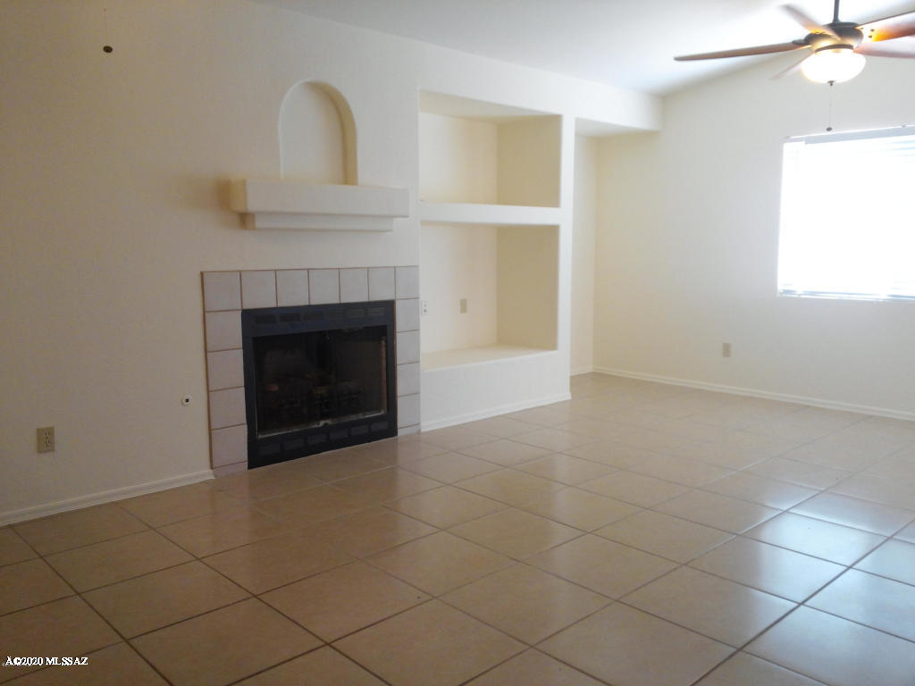 Rancho Escondido(1-198) - Residential Lease
