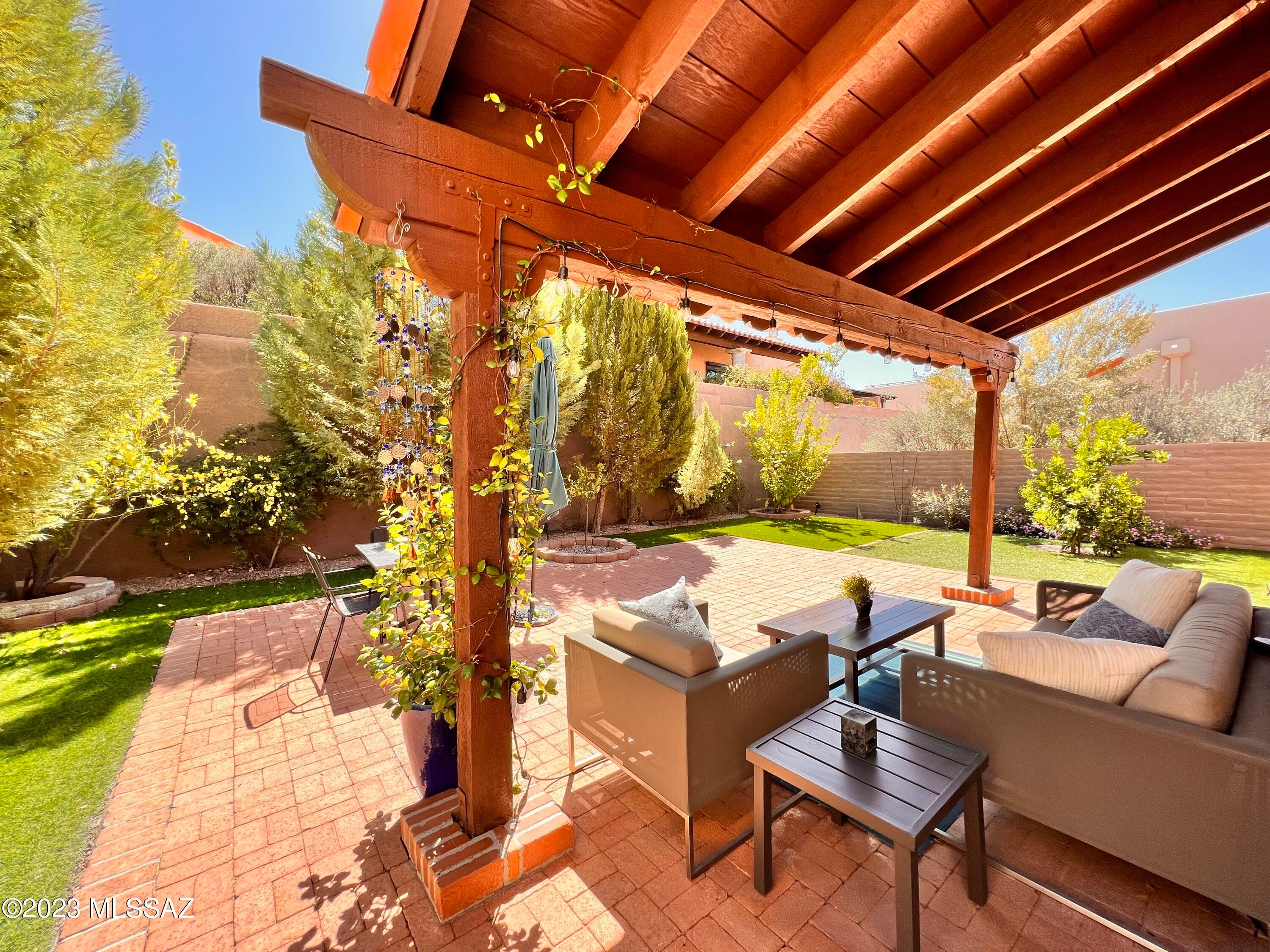 Ridge 4 (1-51) - Residential Lease