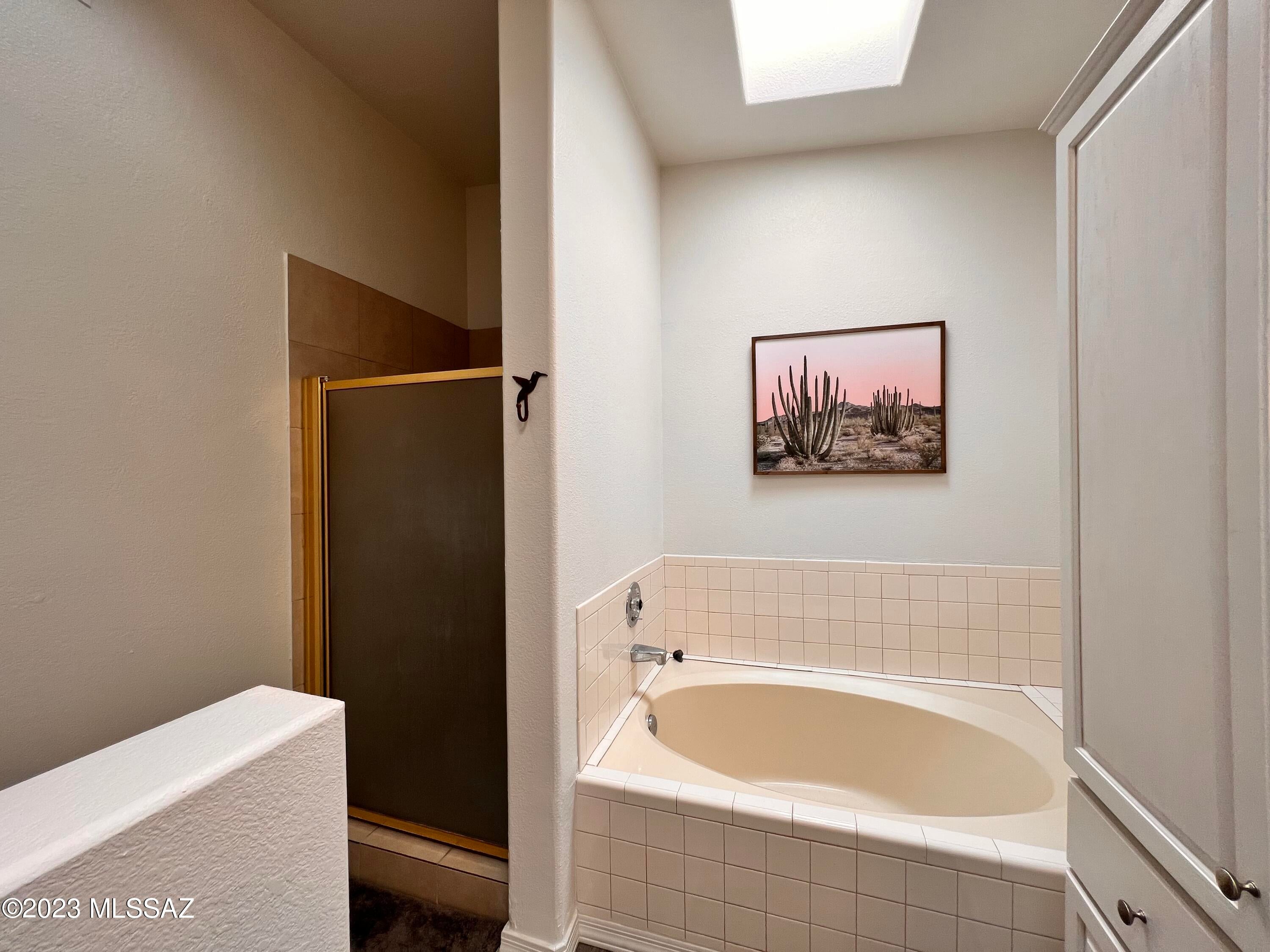 Ridge 4 (1-51) - Residential Lease