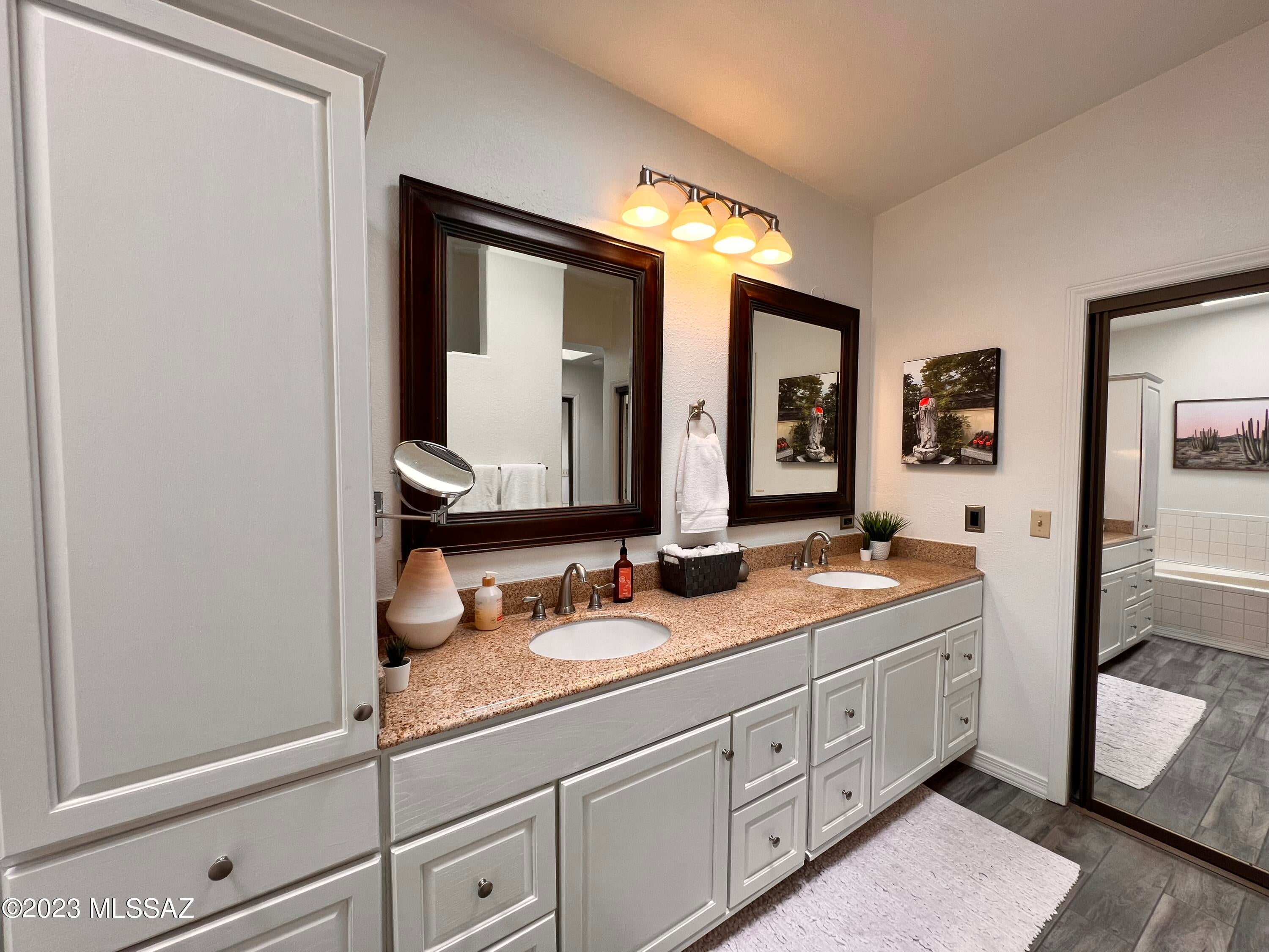 Ridge 4 (1-51) - Residential Lease