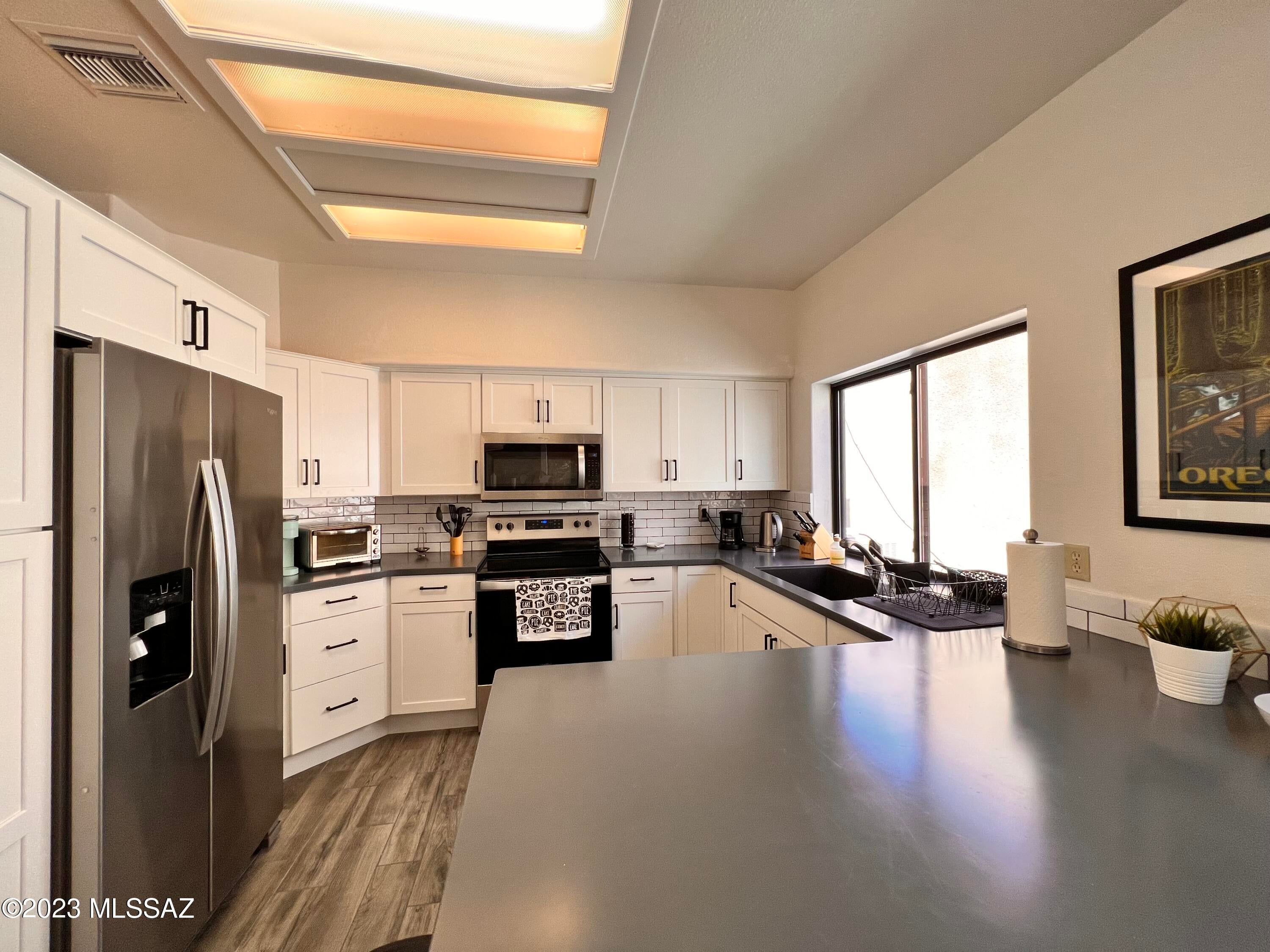 Ridge 4 (1-51) - Residential Lease
