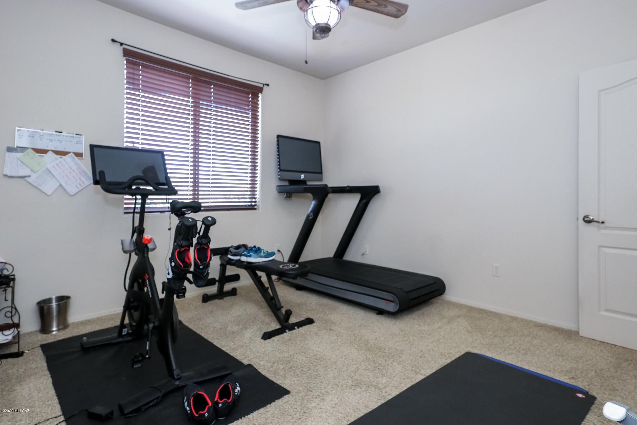 Rancho Del Lago (1-100) - Residential Lease