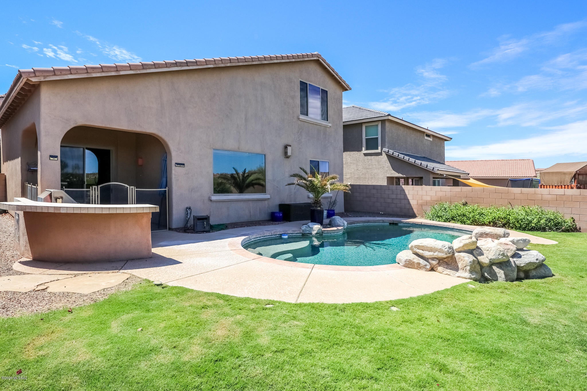 Rancho Del Lago (1-100) - Residential Lease
