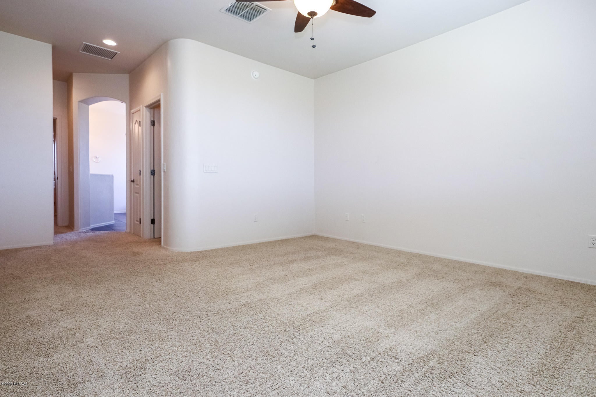 Rancho Del Lago (1-100) - Residential Lease