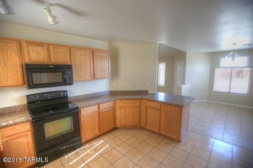Tres Pueblos - Residential Lease