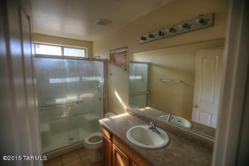 Tres Pueblos - Residential Lease