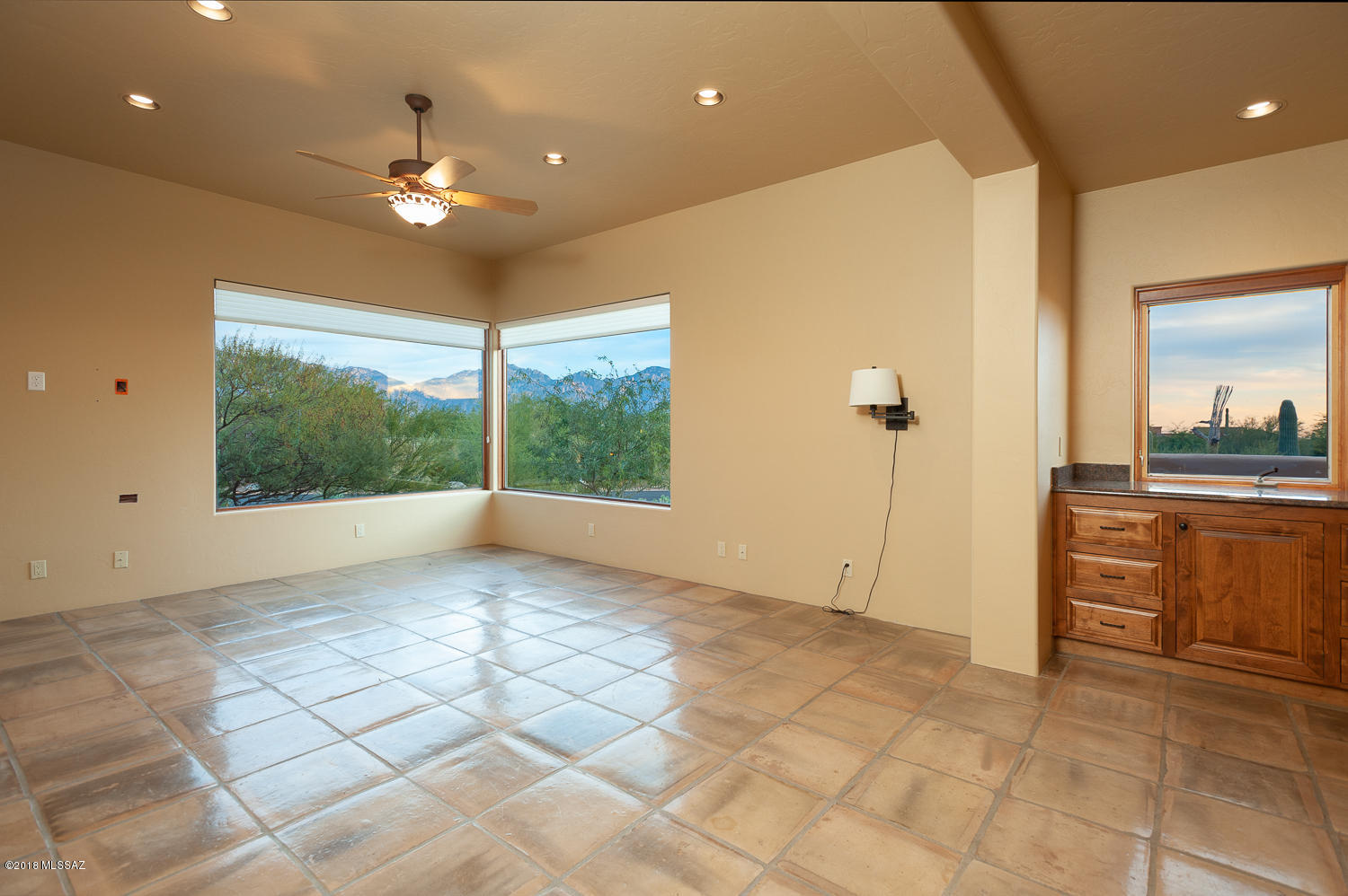Honey Bee Canyon Estates - Residential