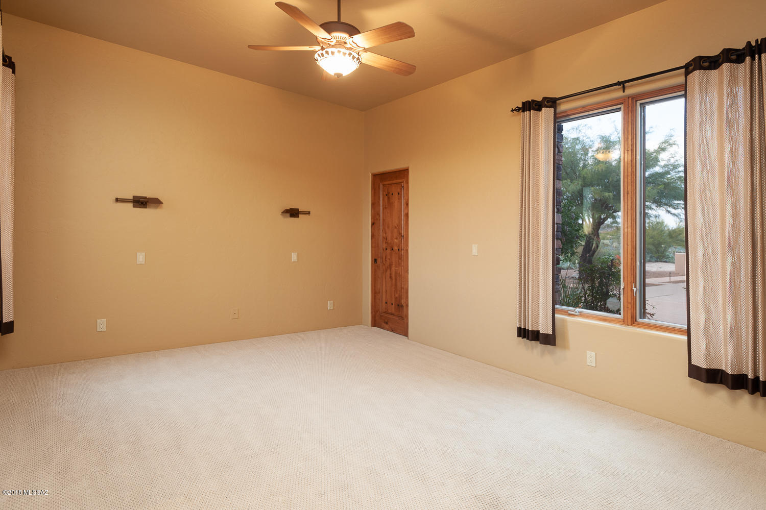 Honey Bee Canyon Estates - Residential