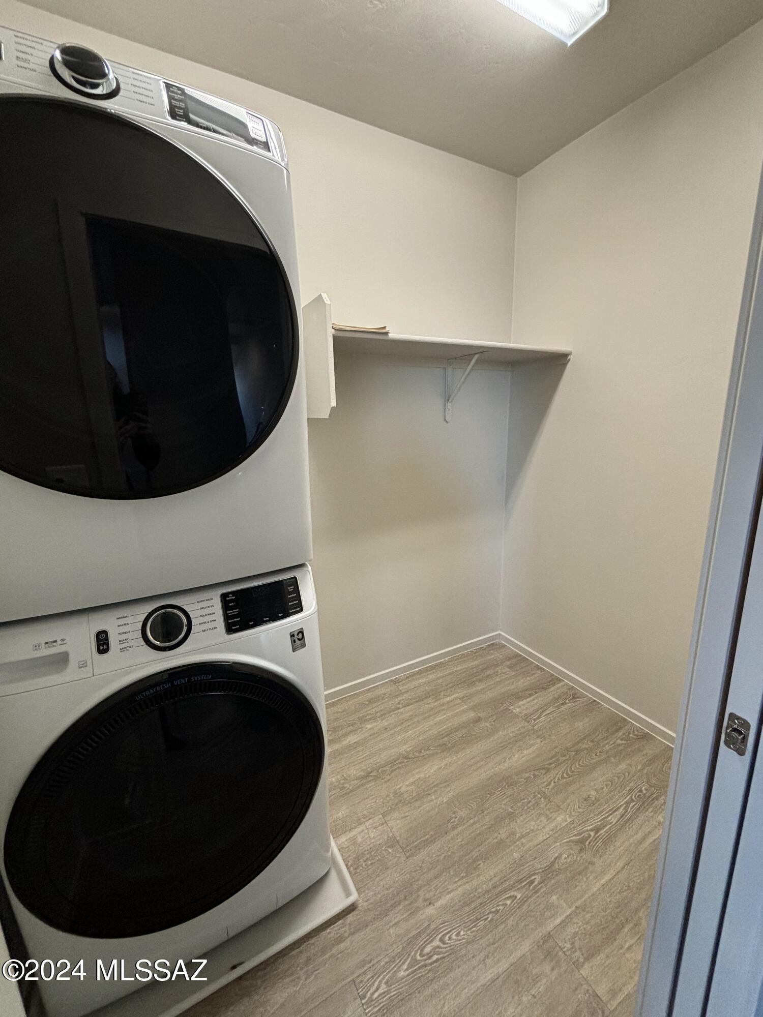 Camino Modern SQ20180120608 - Residential Lease