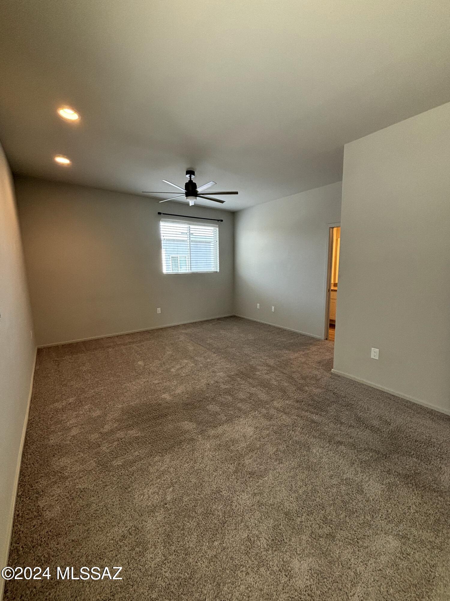 Camino Modern SQ20180120608 - Residential Lease