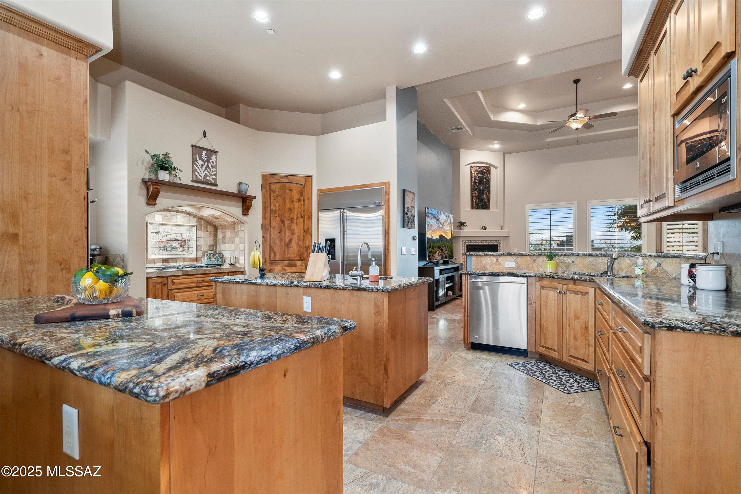 Coyote Creek (1-395) - Residential