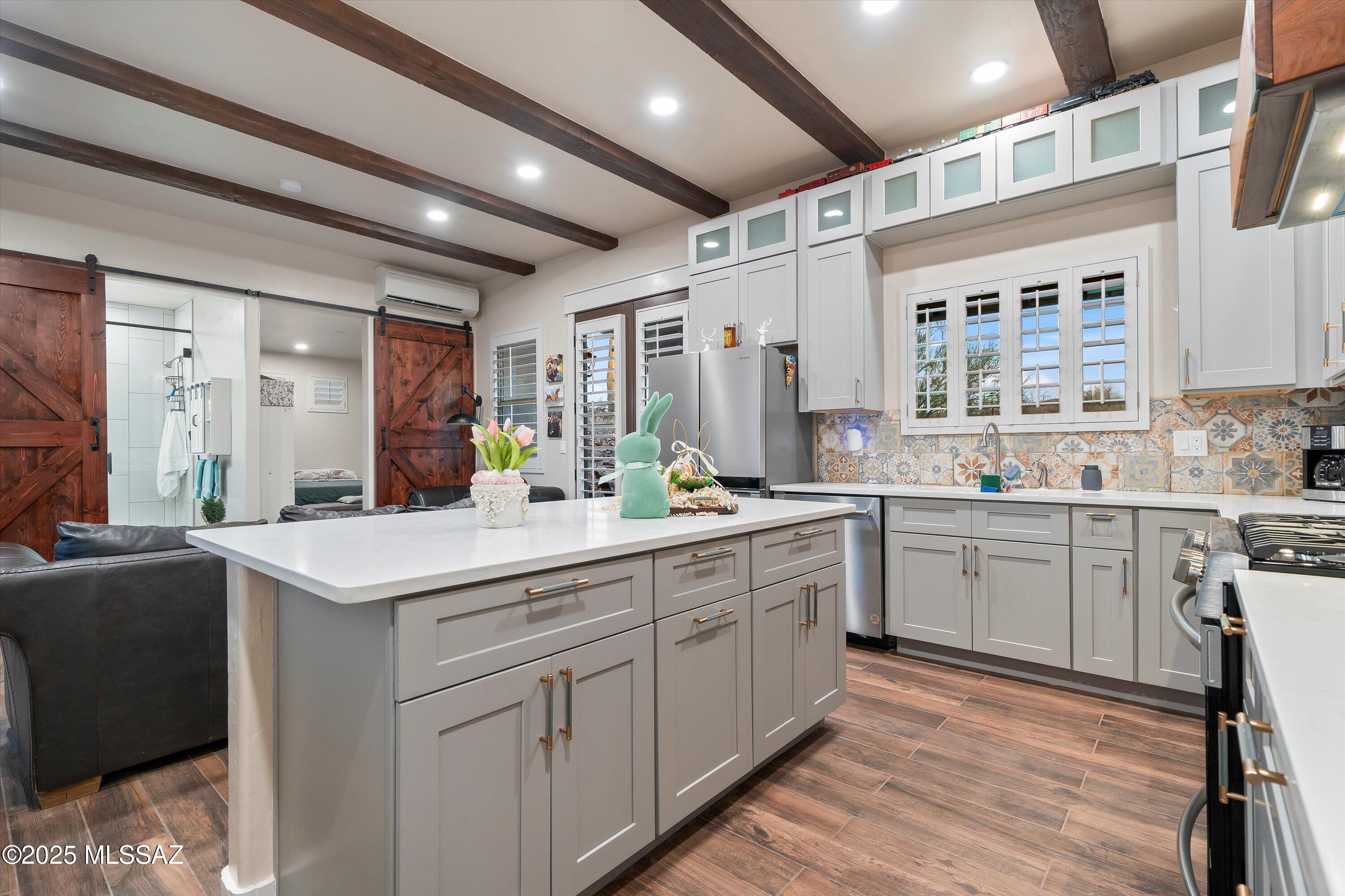 Coyote Creek (1-395) - Residential