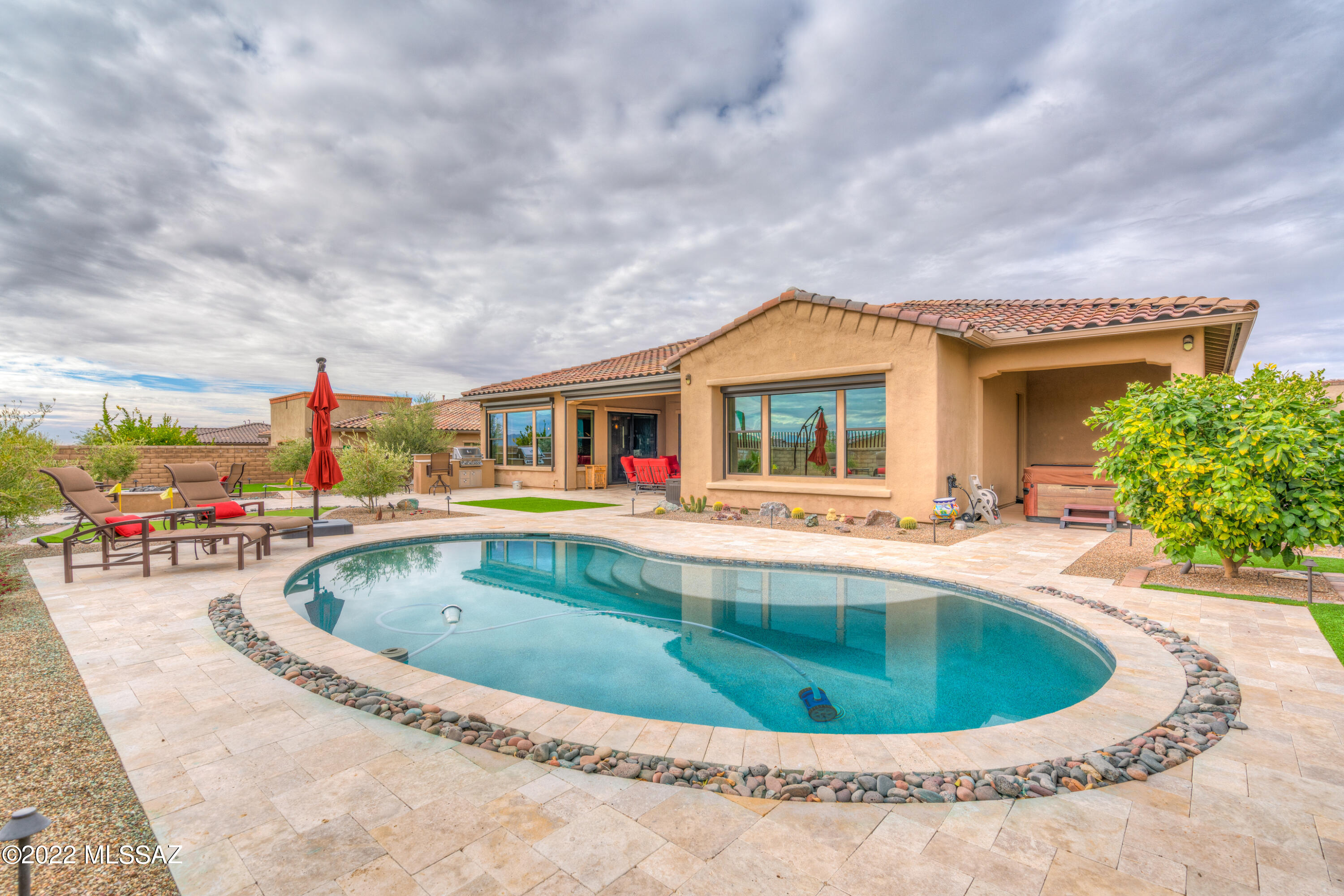 Los Saguaros At Dove Mountain SQ20121640199 - Residential