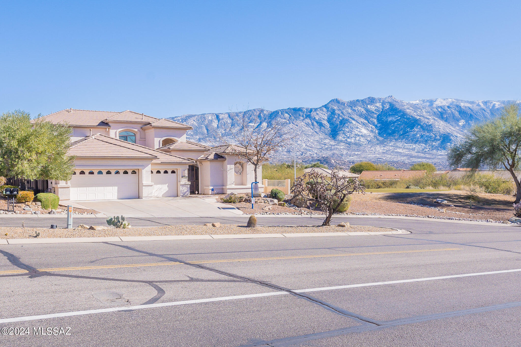 Saddlebrooke - Residential