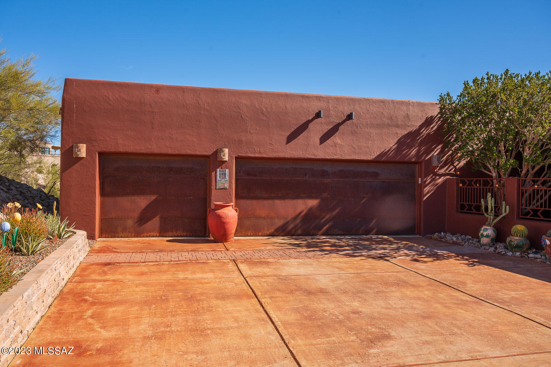 Palisades South (1-23) - Residential