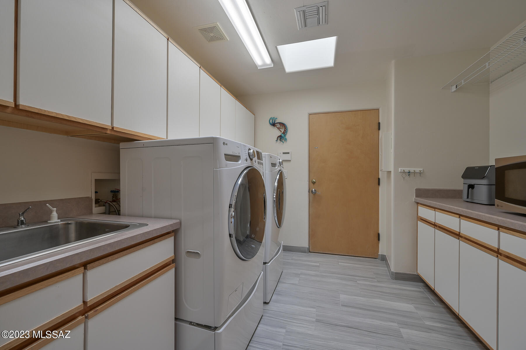 Palisades South (1-23) - Residential