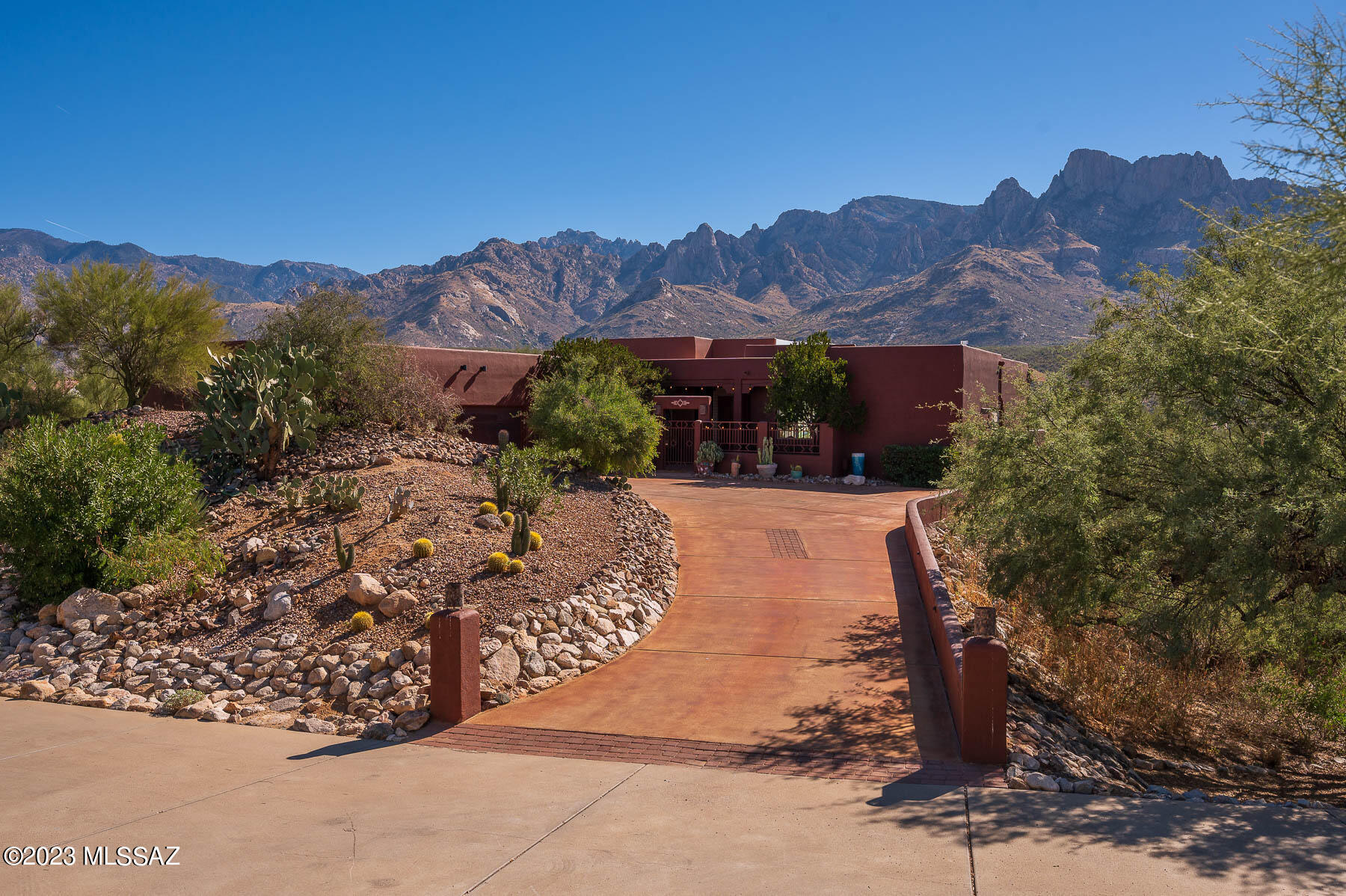 Palisades South (1-23) - Residential