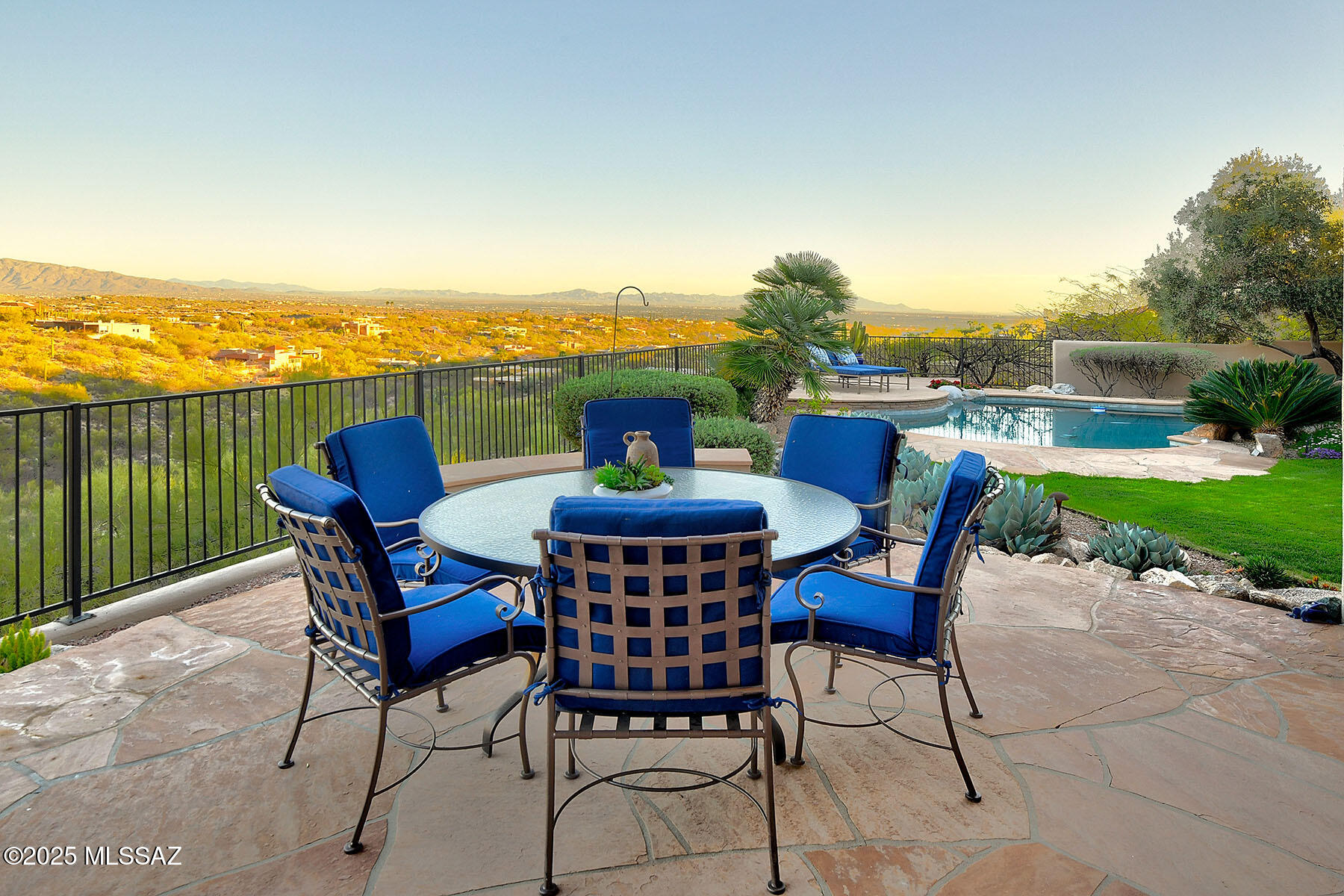 Alta Vista (99-145) - Residential