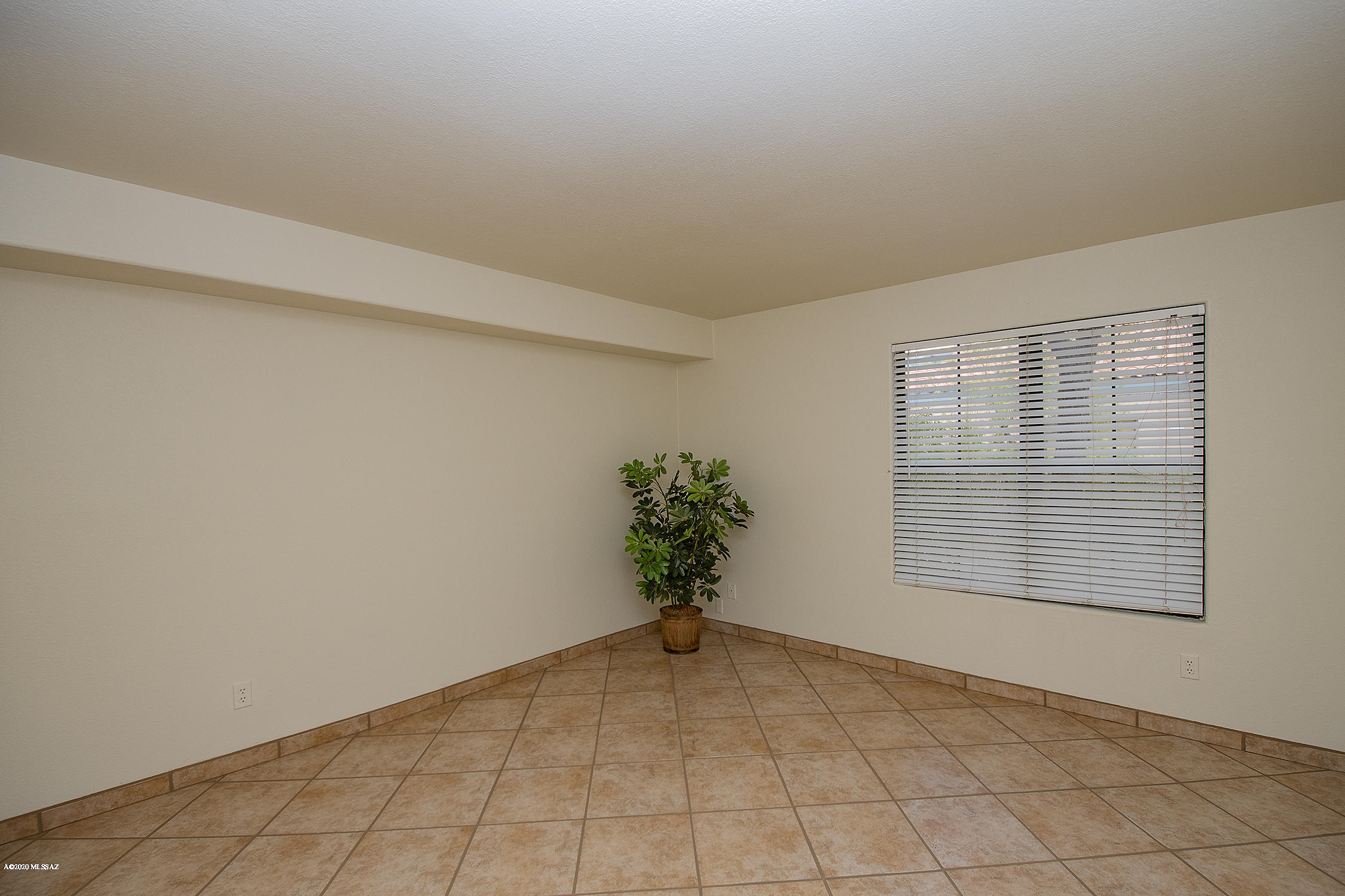 Ventana De Sabino Townhomes - Residential