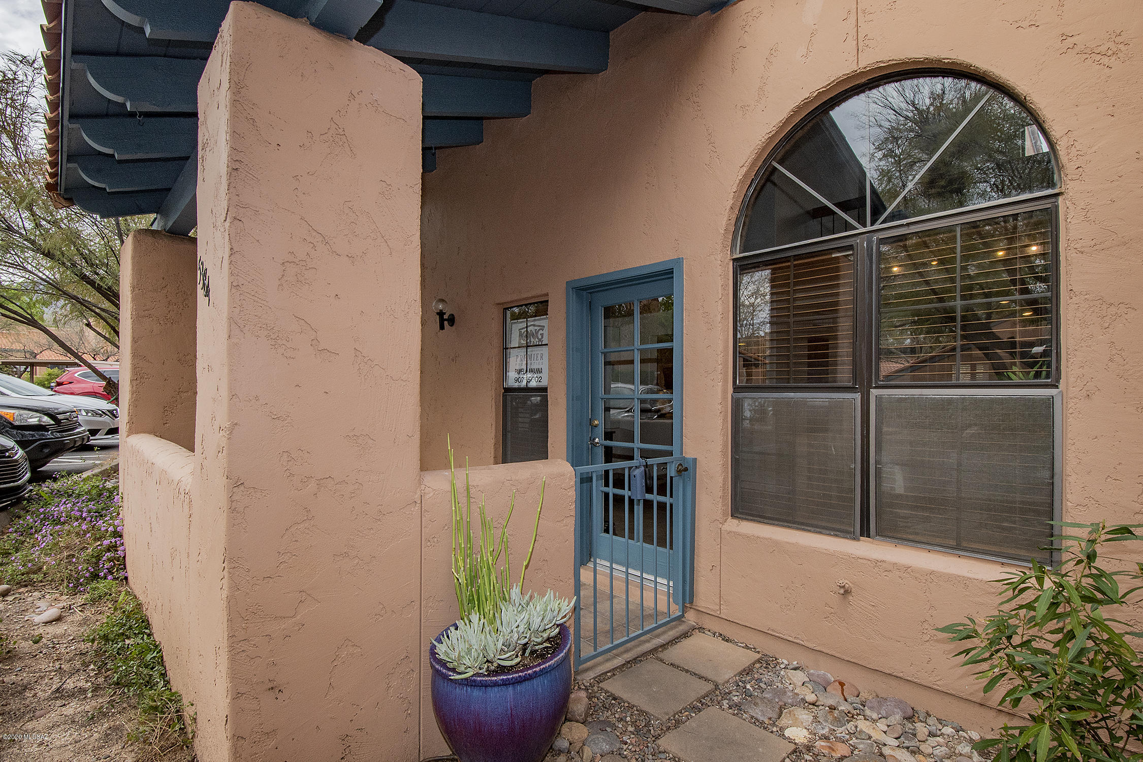 Ventana De Sabino Townhomes - Residential