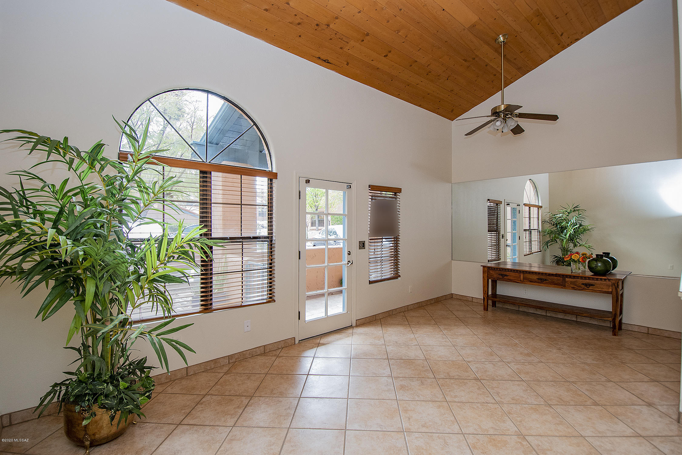 Ventana De Sabino Townhomes - Residential