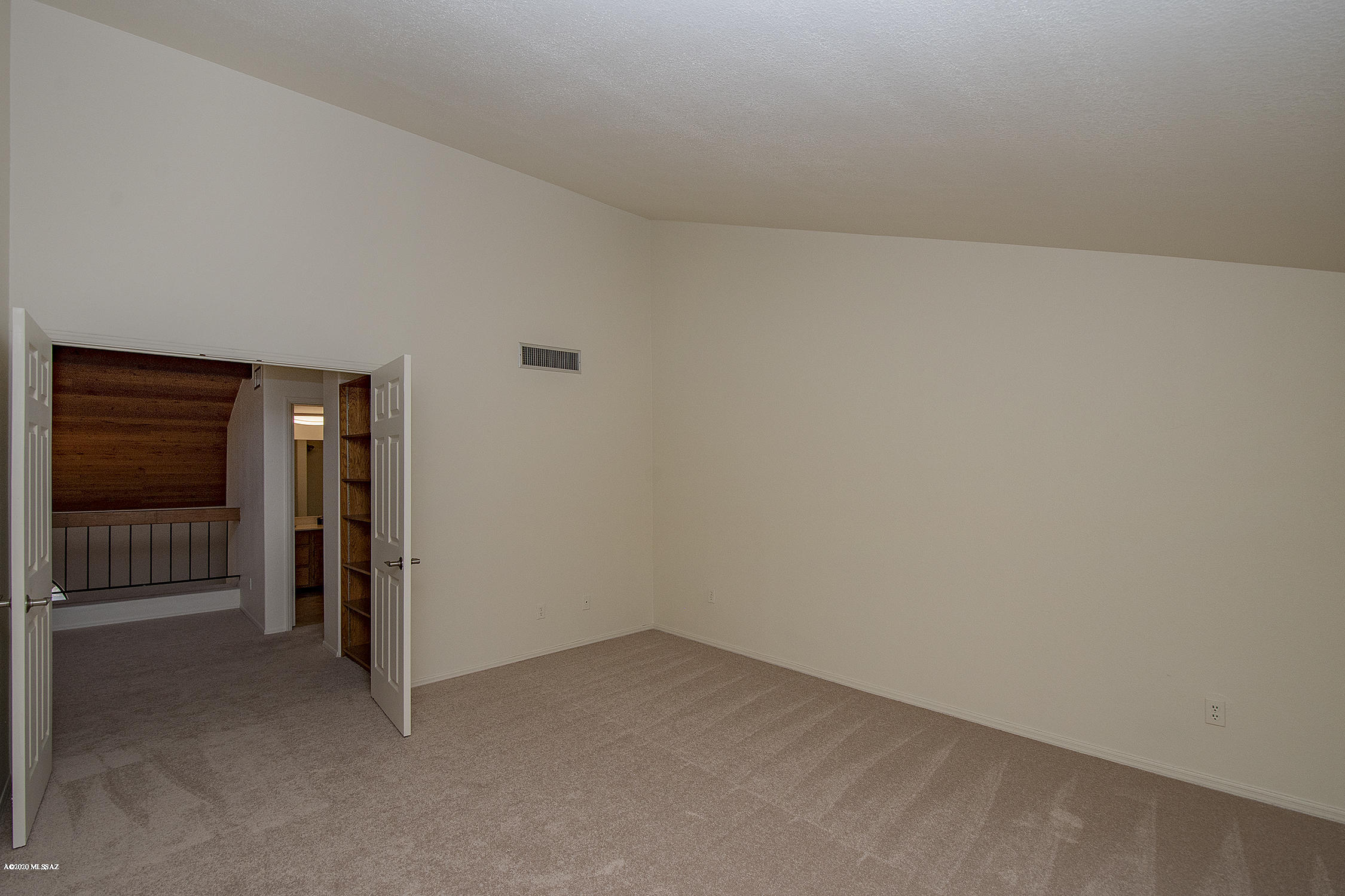 Ventana De Sabino Townhomes - Residential