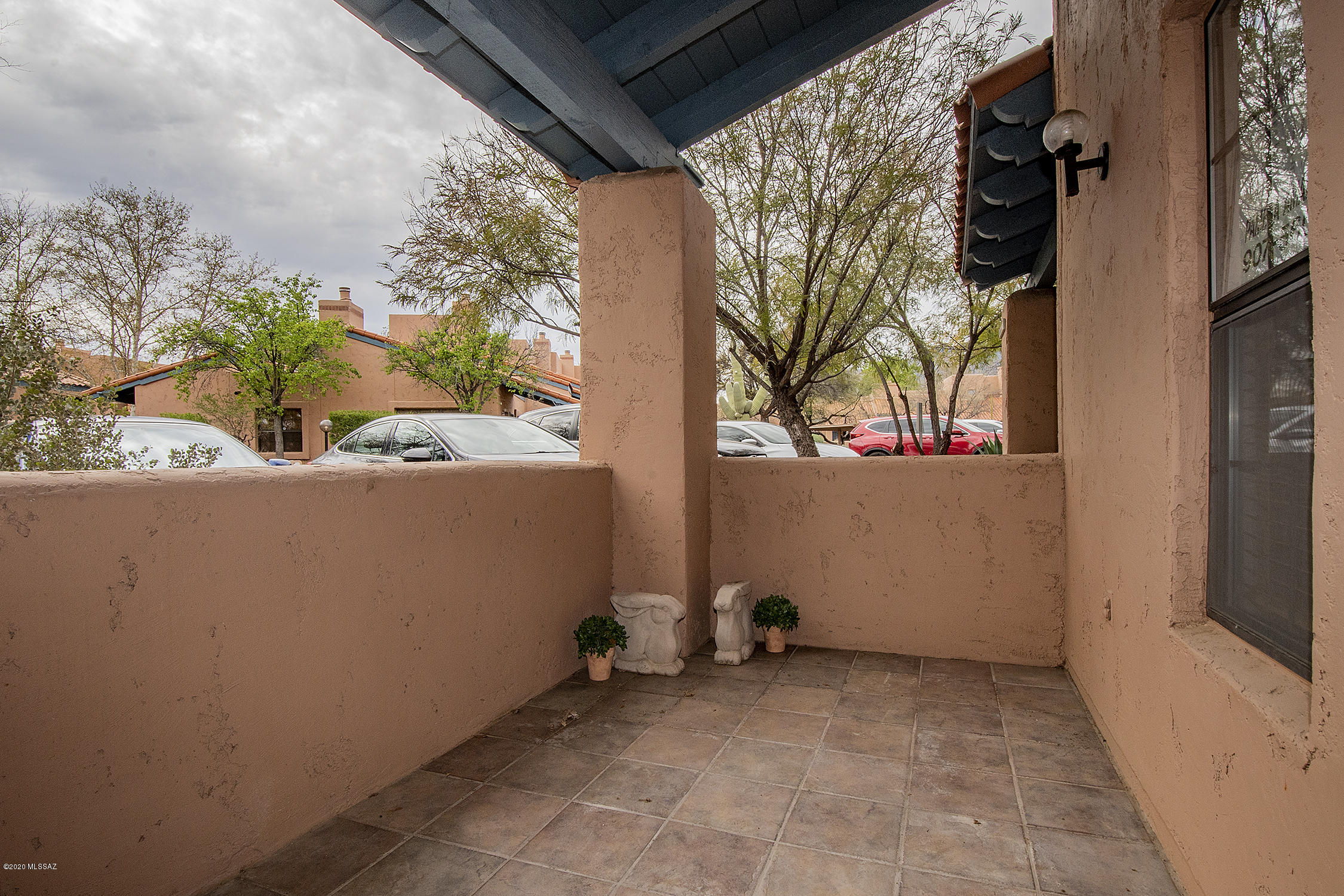 Ventana De Sabino Townhomes - Residential