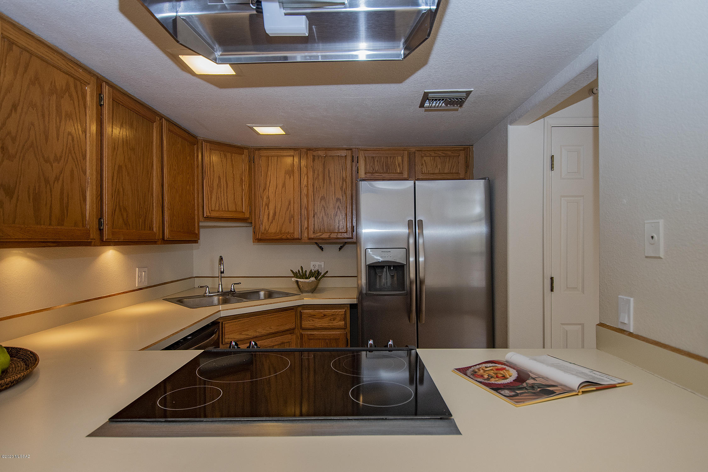 Ventana De Sabino Townhomes - Residential