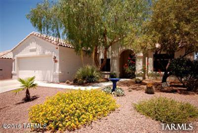 Las Lindas(1-76) - Residential Lease
