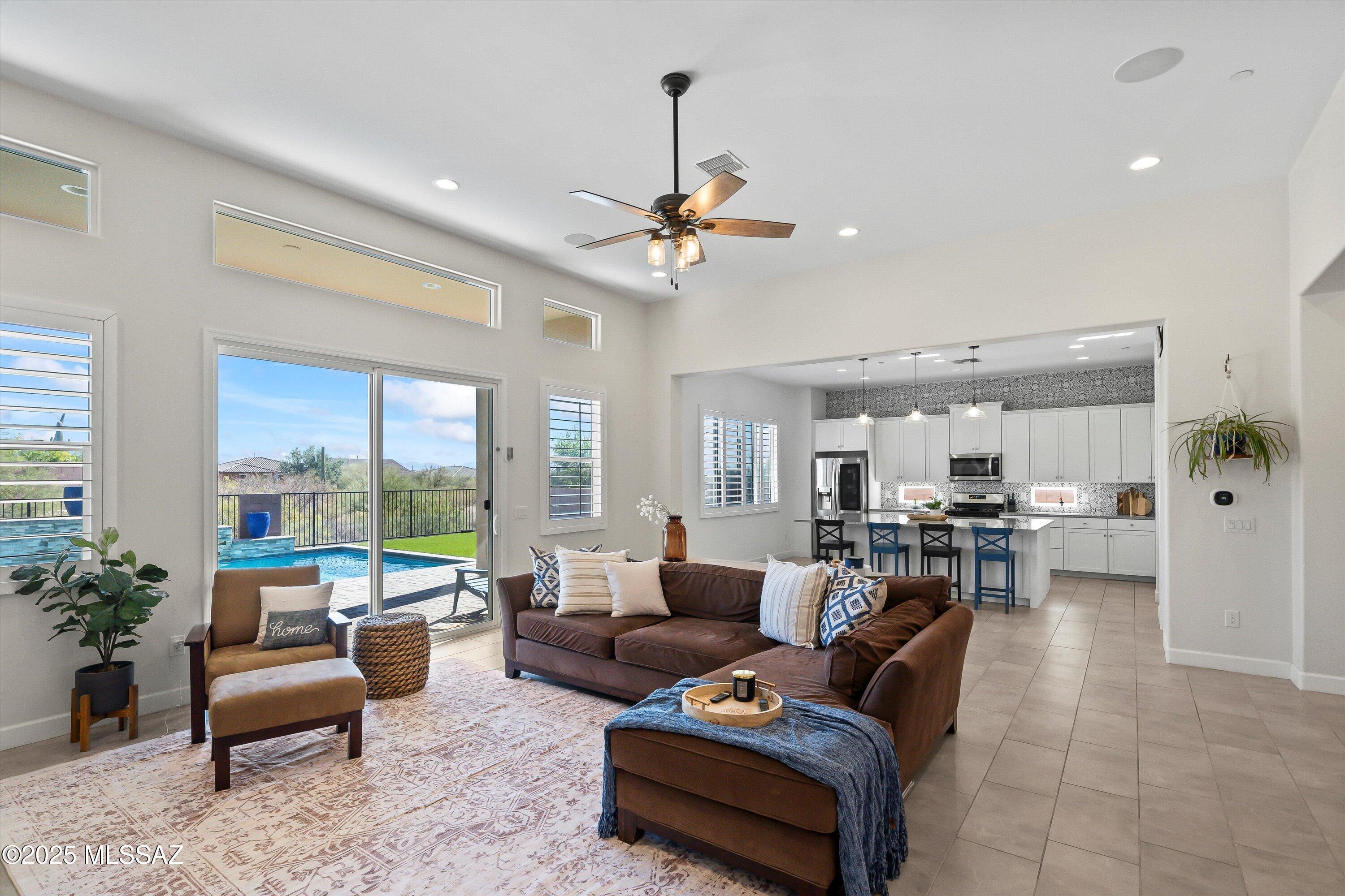 Blue Agave At Dove Mountain - Residential