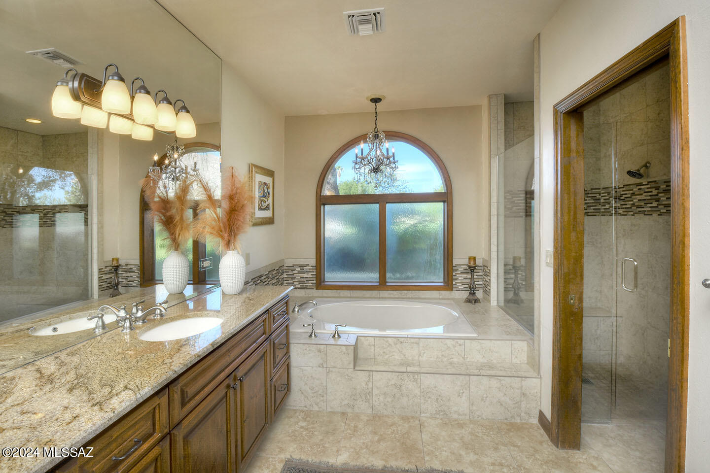 El Diamante Townhomes (1-15) - Residential