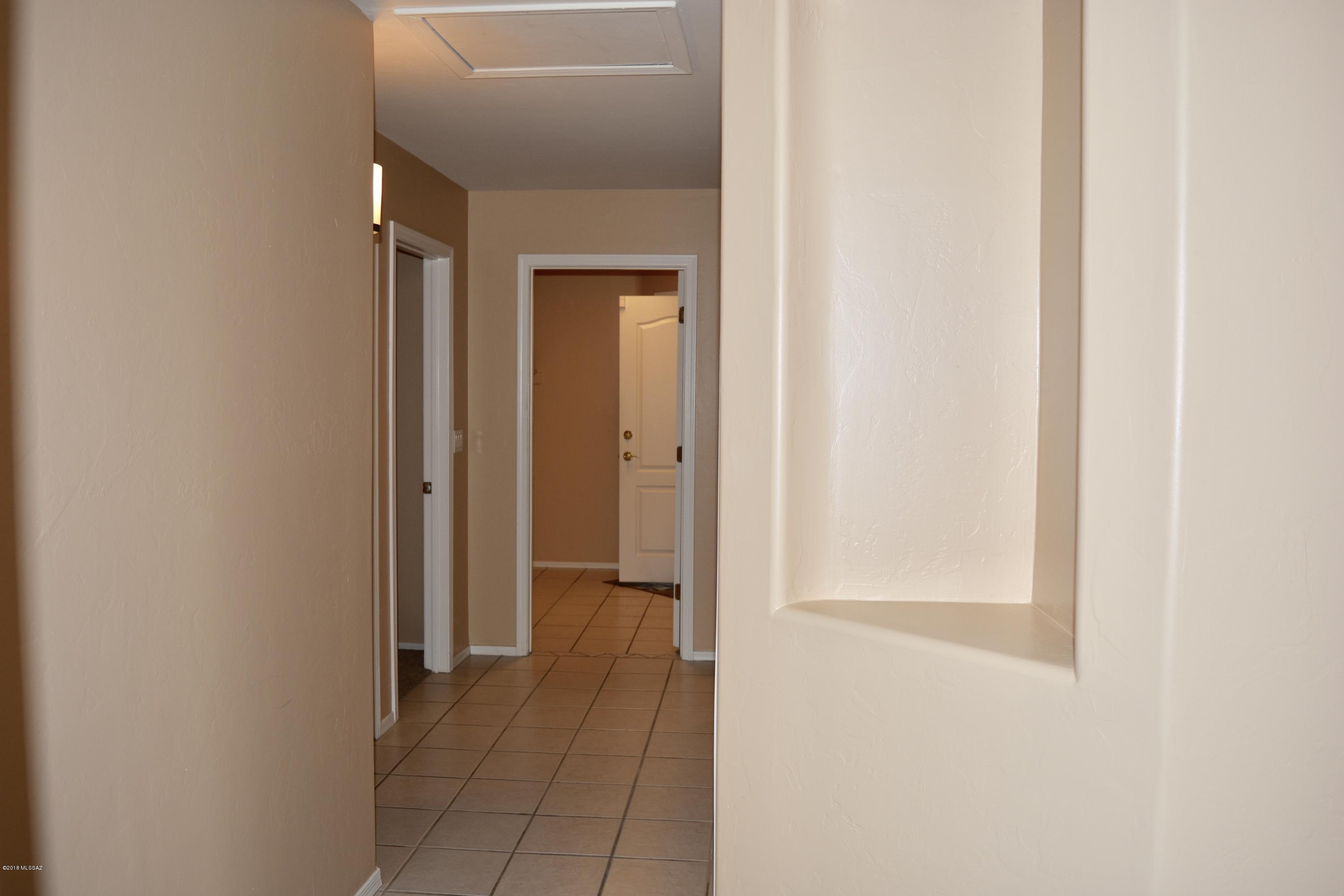 Thornydale Terrace(1-104) - Residential