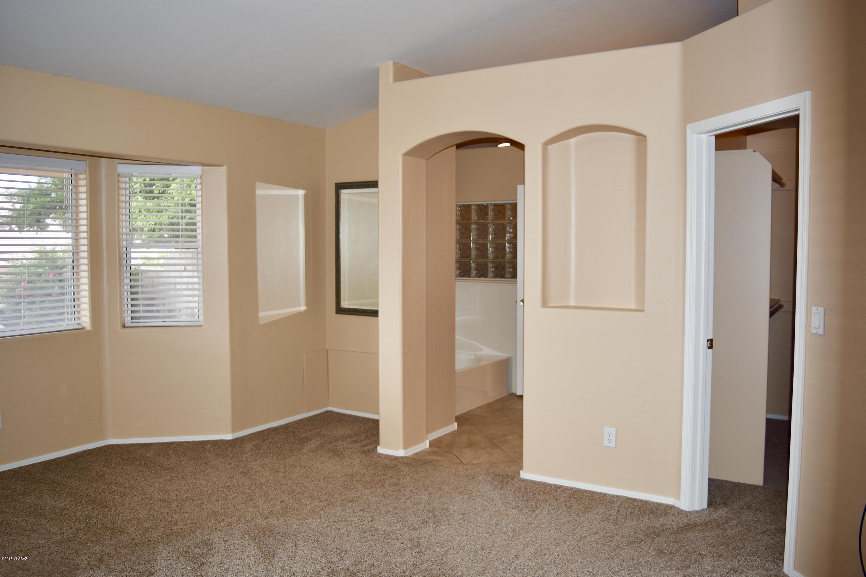 Thornydale Terrace(1-104) - Residential