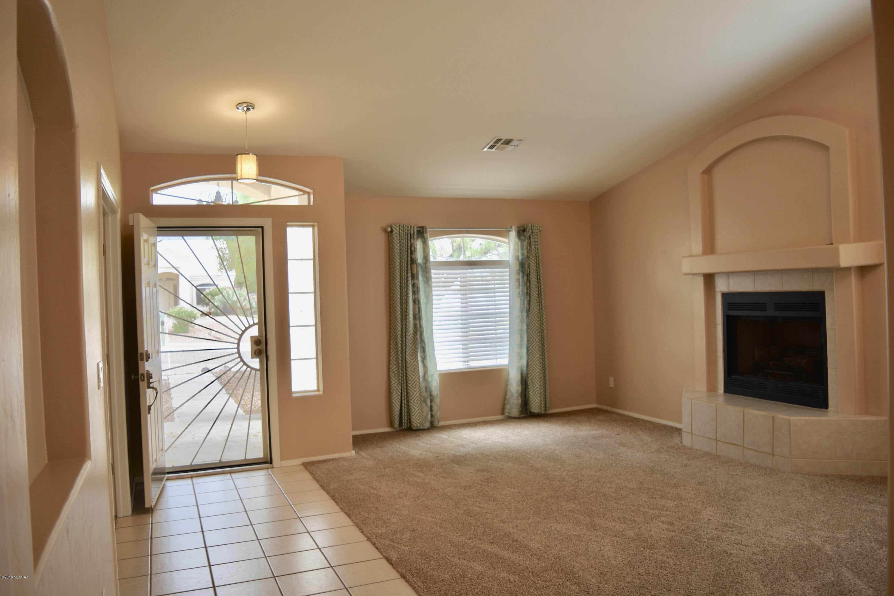 Thornydale Terrace(1-104) - Residential