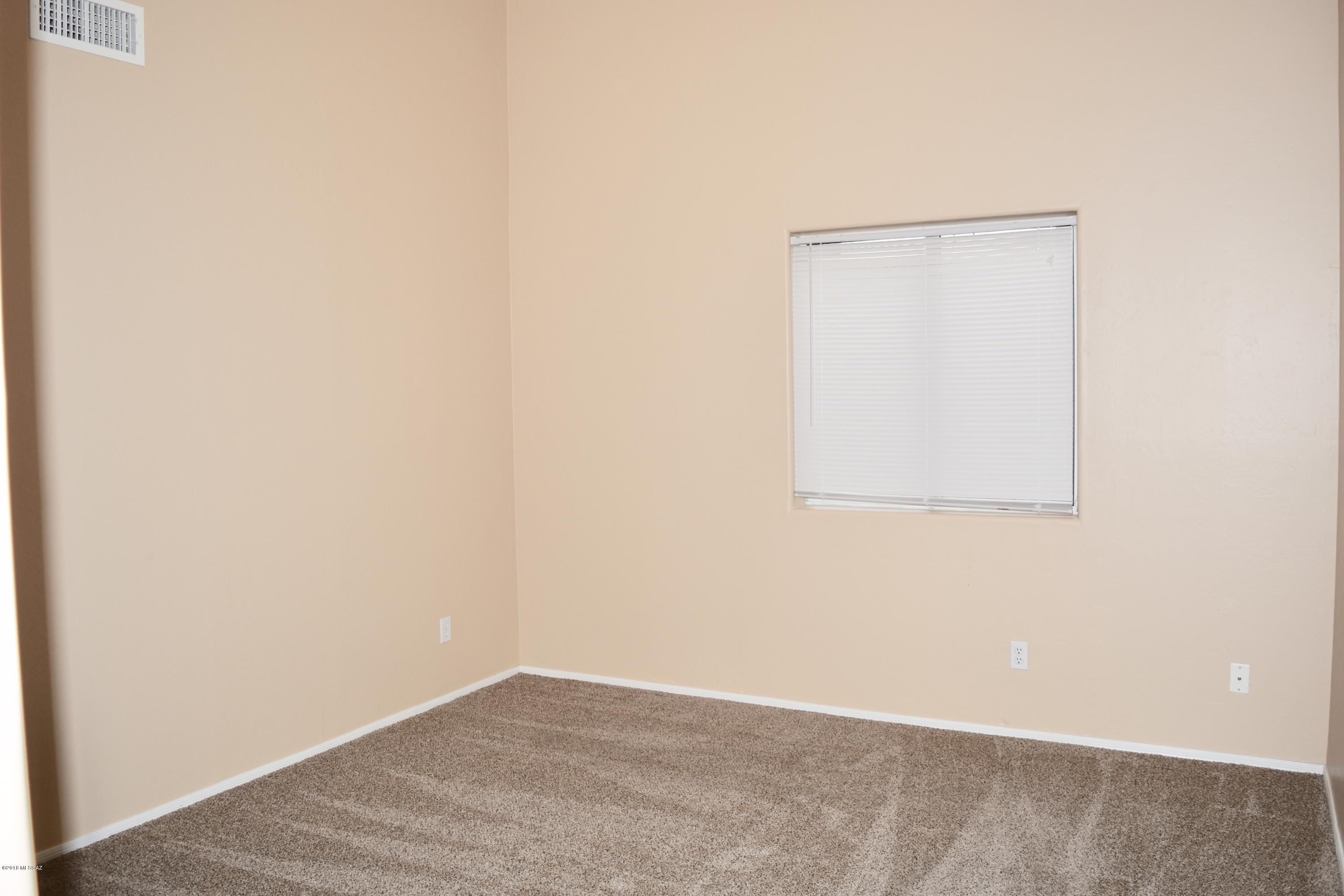 Thornydale Terrace(1-104) - Residential