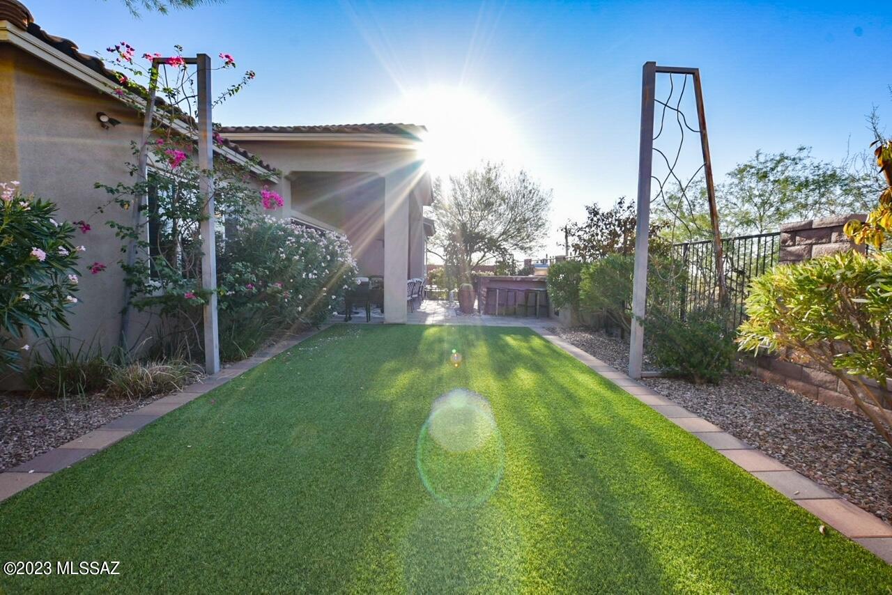 Golden Barrel Place At Dove Mountain SQ20141710079 - Residential