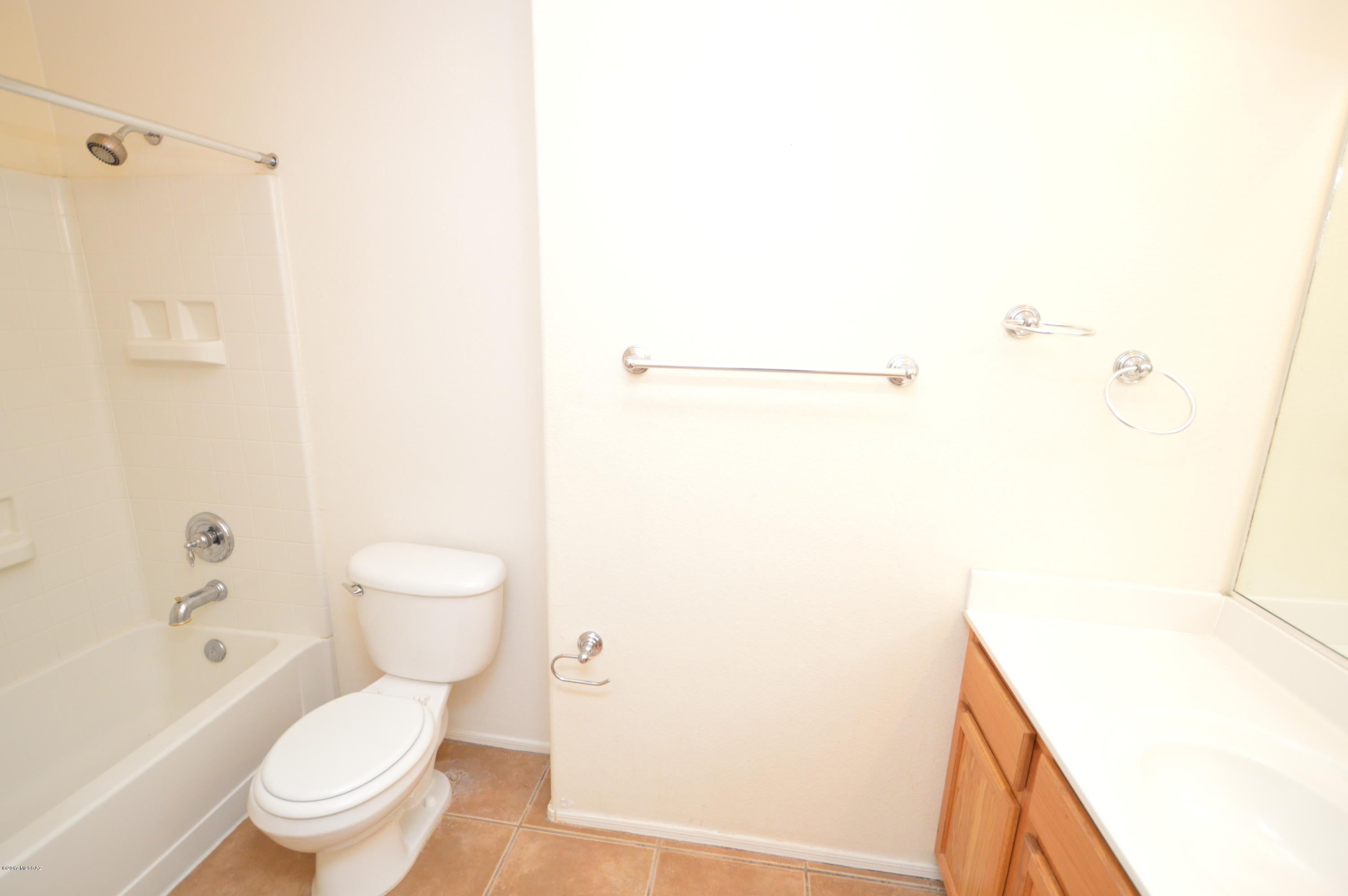 Unsubdivided - Residential Lease