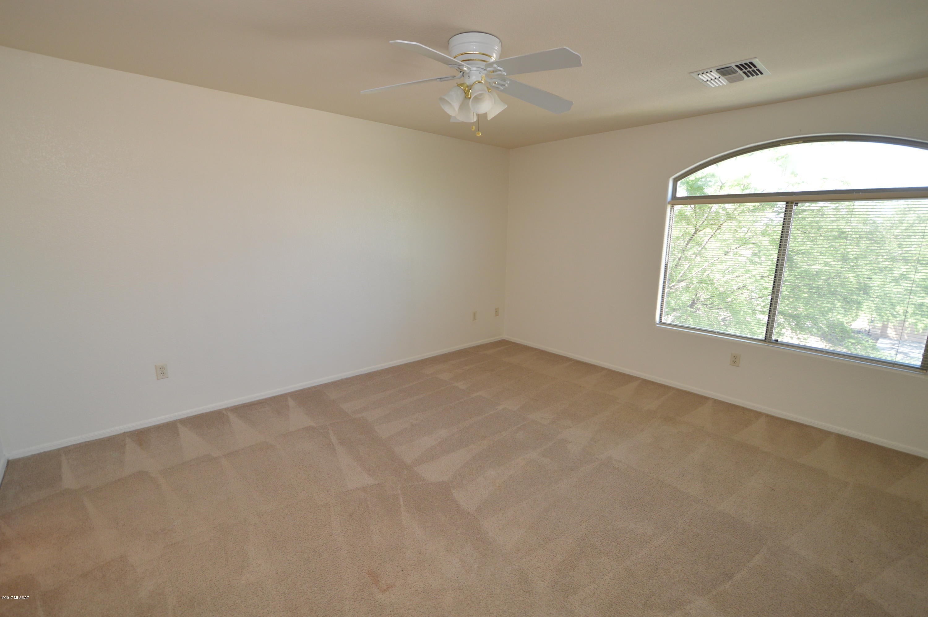 Unsubdivided - Residential Lease