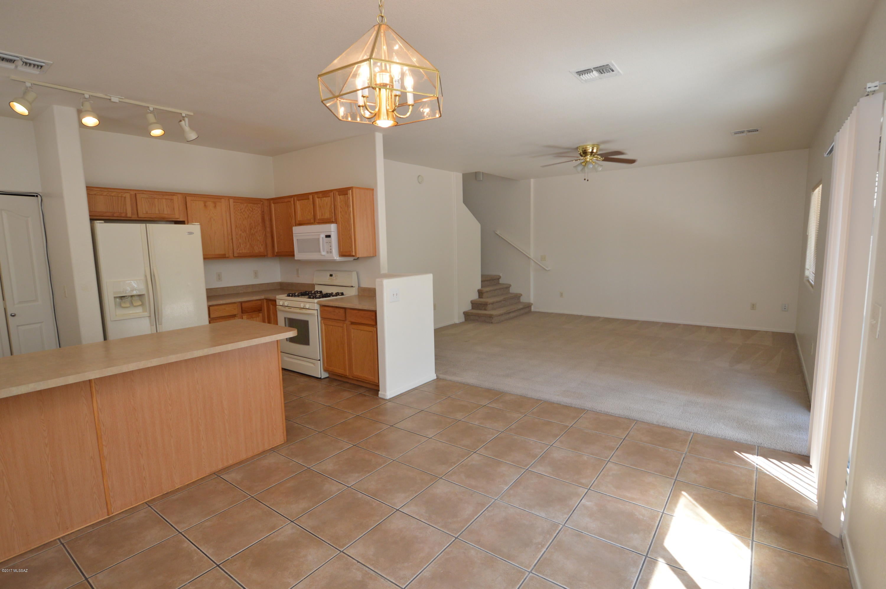 Unsubdivided - Residential Lease