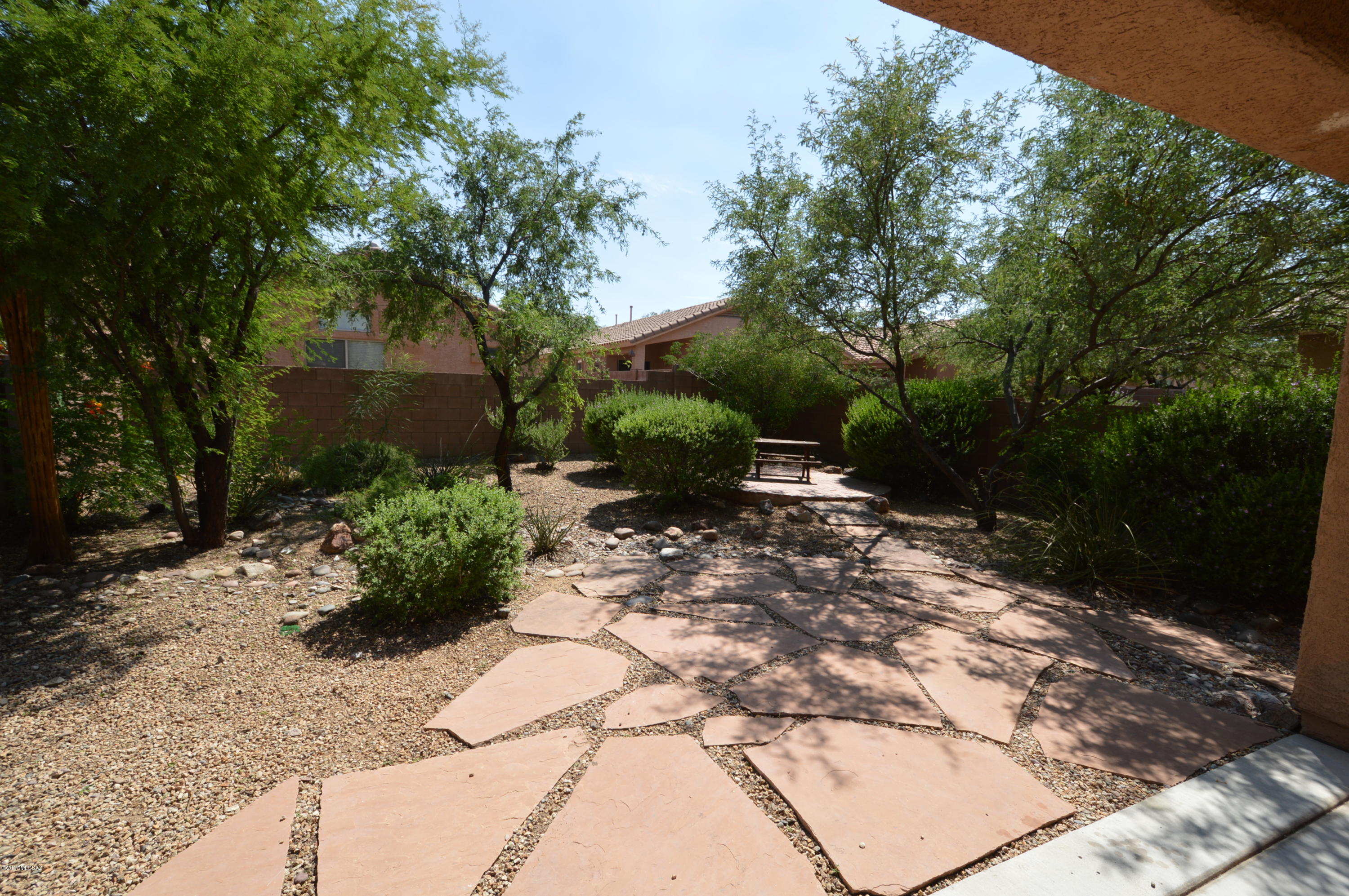 Unsubdivided - Residential Lease
