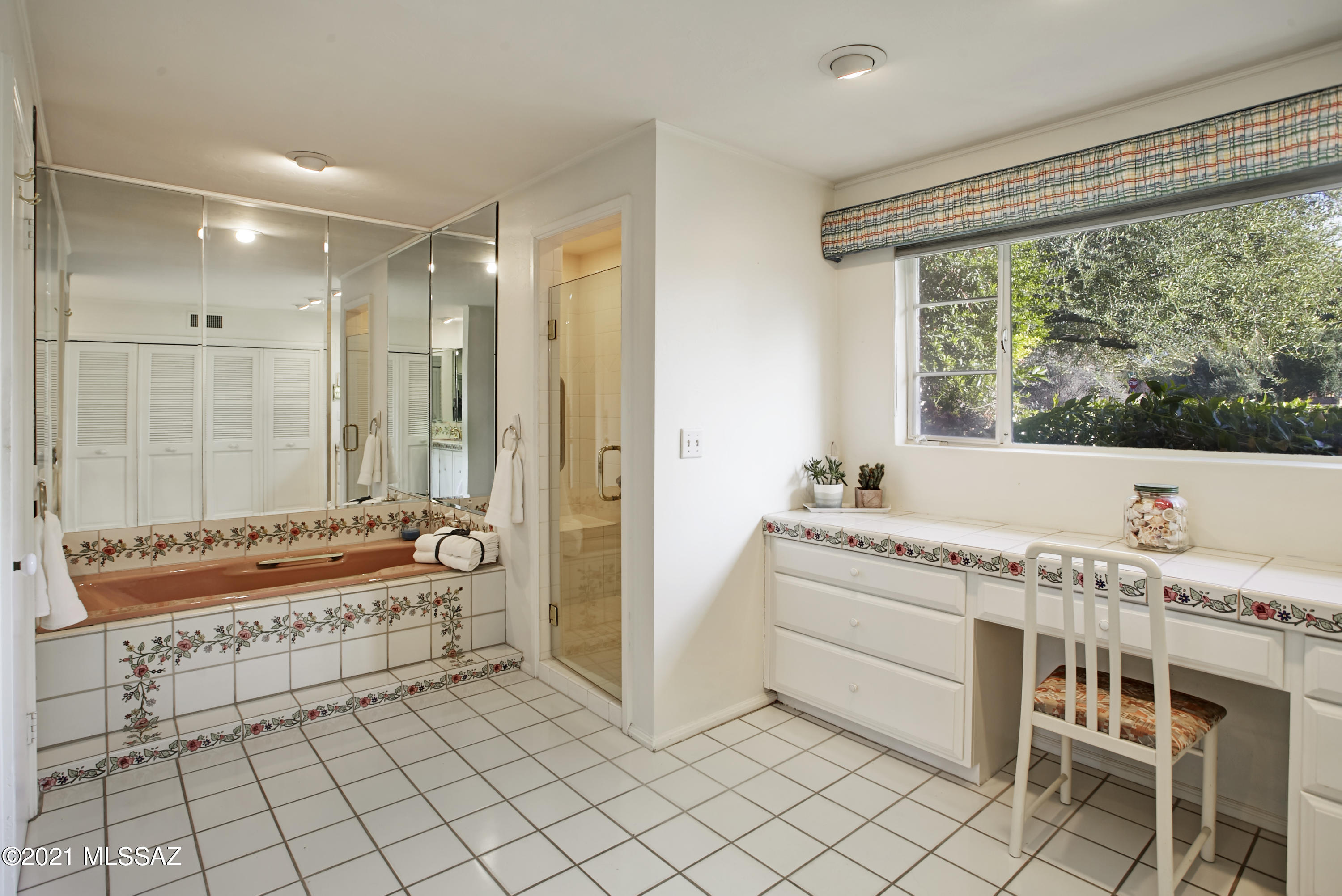 Country Club Estates NO. 1 - Residential