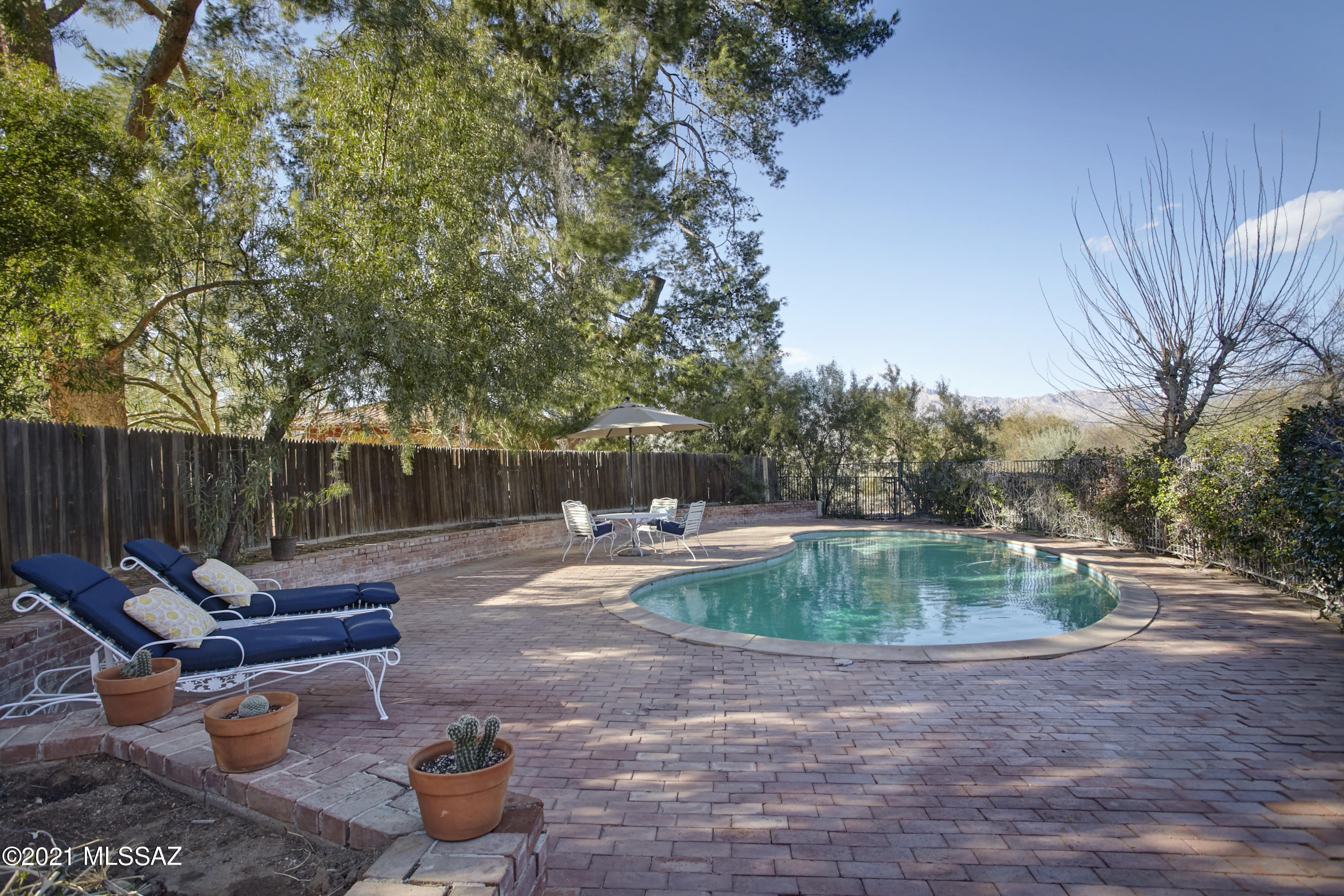 Country Club Estates NO. 1 - Residential