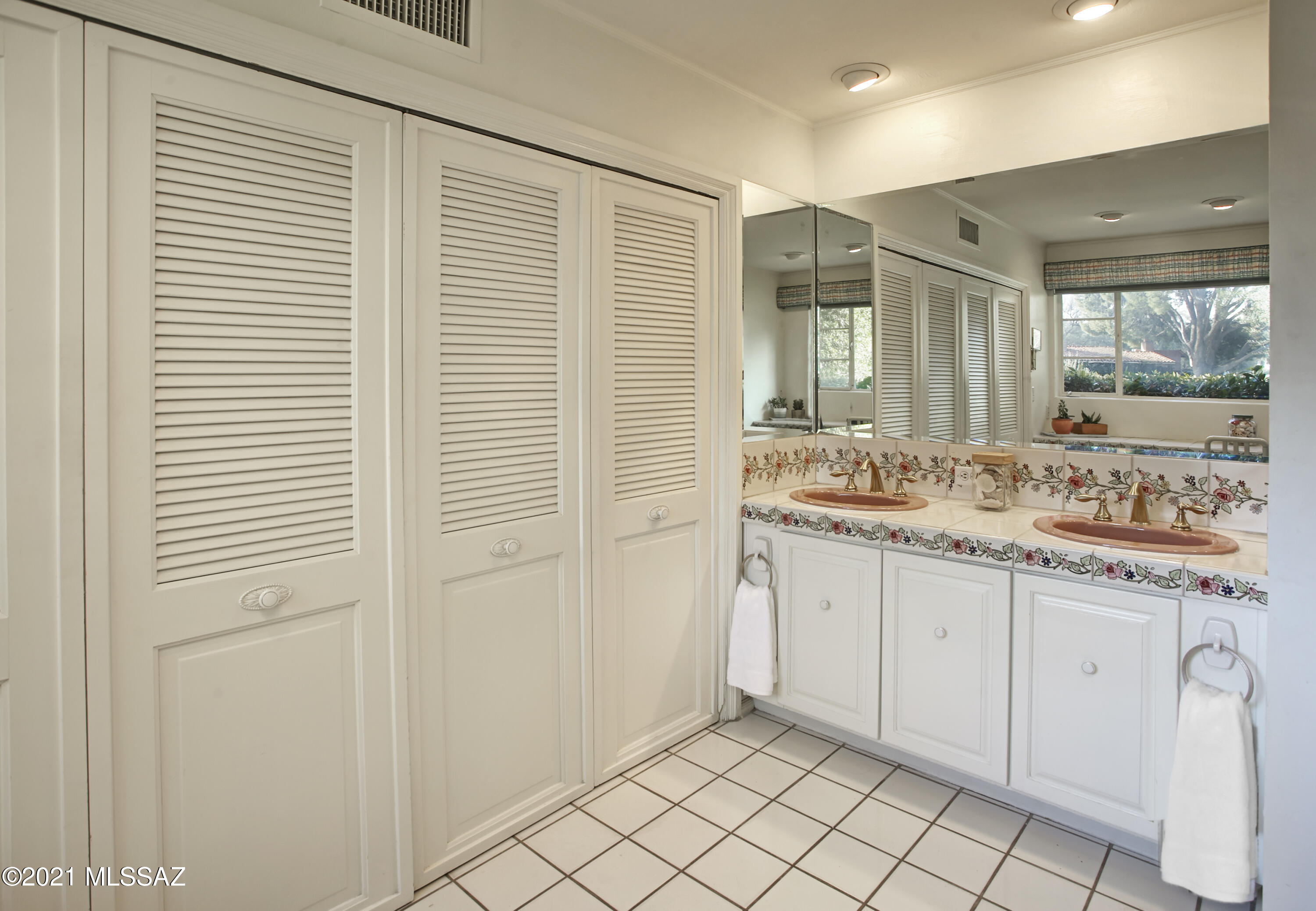 Country Club Estates NO. 1 - Residential