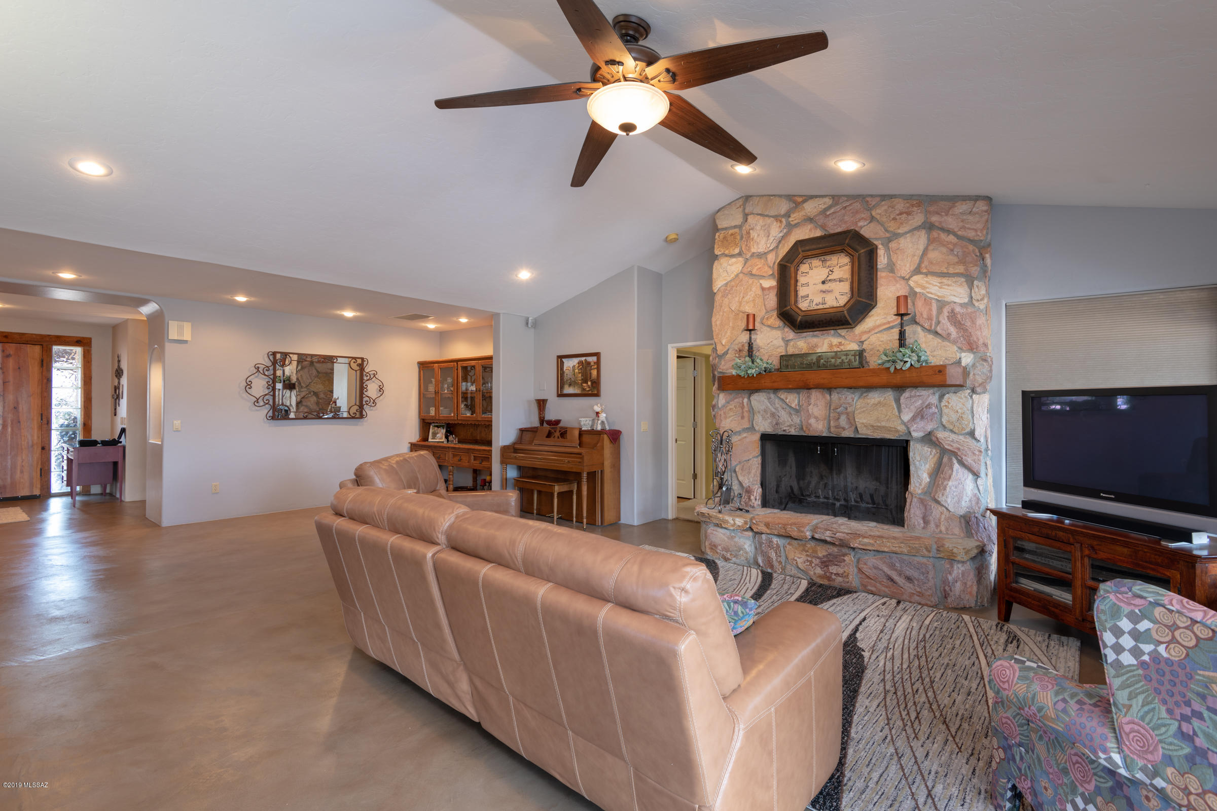 Country Club Estates NO. 1 - Residential